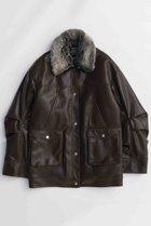 【メゾンスペシャル/MAISON SPECIAL】のFur Collar Vegan Leather Middle Blouson/ファーカラーヴィーガンレザーミドルブルゾン 人気、トレンドファッション・服の通販 founy(ファニー) ファッション Fashion レディースファッション Fashion for Women アウター Coat / Outerwear Collection レディースジャケット・軽アウター Jackets ブルゾンジャケット・スポーティアウター Blouson Jackets アニマル Animal Print 今季 This Season, Current Season ジップ Zip, Zipper ジャケット Jacket, Outerwear スウェット / スエット Sweatshirt, Sweatwear トレンド Trend, Trending Now フェイクファー Faux Fur, Imitation Fur フェイクレザー Faux Leather, PU Leather フラップ Flap, Flap Pocket フロント Front, Front Design ブルゾン Blouson, Bomber Jacket ポケット Pocket, Pocket Detail 防寒 Cold Protection, Winter-Ready A/W・秋冬 Autumn/Winter おすすめ Recommended / Our Picks エレガント 上品 Elegant 2025年 2025 2025-2026秋冬・A/W Autumn/Winter 2025–26 AW25–26 thumbnail BRN(ブラウン)|ID: prp329100004635368 ipo3291000000033383493