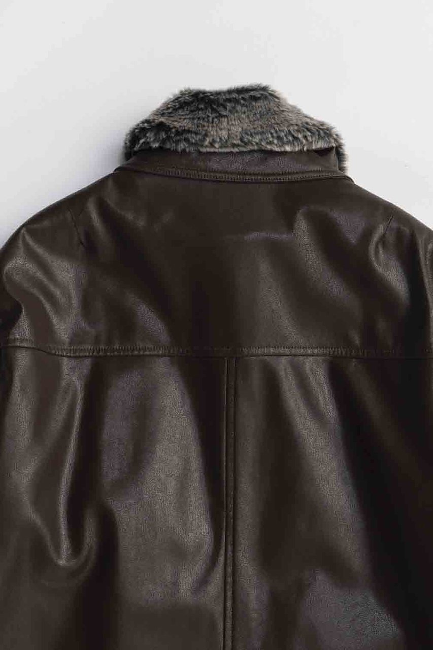 【メゾンスペシャル/MAISON SPECIAL】のFur Collar Vegan Leather Middle Blouson/ファーカラーヴィーガンレザーミドルブルゾン 人気、トレンドファッション・服の通販 founy(ファニー) 　ファッション　Fashion　レディースファッション　Fashion for Women　アウター　Coat / Outerwear Collection　レディースジャケット・軽アウター　Jackets　ブルゾンジャケット・スポーティアウター　Blouson Jackets　アニマル　Animal Print　今季　This Season, Current Season　ジップ　Zip, Zipper　ジャケット　Jacket, Outerwear　スウェット / スエット　Sweatshirt, Sweatwear　トレンド　Trend, Trending Now　フェイクファー　Faux Fur, Imitation Fur　フェイクレザー　Faux Leather, PU Leather　フラップ　Flap, Flap Pocket　フロント　Front, Front Design　ブルゾン　Blouson, Bomber Jacket　ポケット　Pocket, Pocket Detail　防寒　Cold Protection, Winter-Ready　A/W・秋冬　Autumn/Winter　おすすめ　Recommended / Our Picks　エレガント 上品　Elegant　2025年　2025　2025-2026秋冬・A/W　Autumn/Winter 2025–26 AW25–26　other-6|ID: prp329100004635368 ipo3291000000033383498