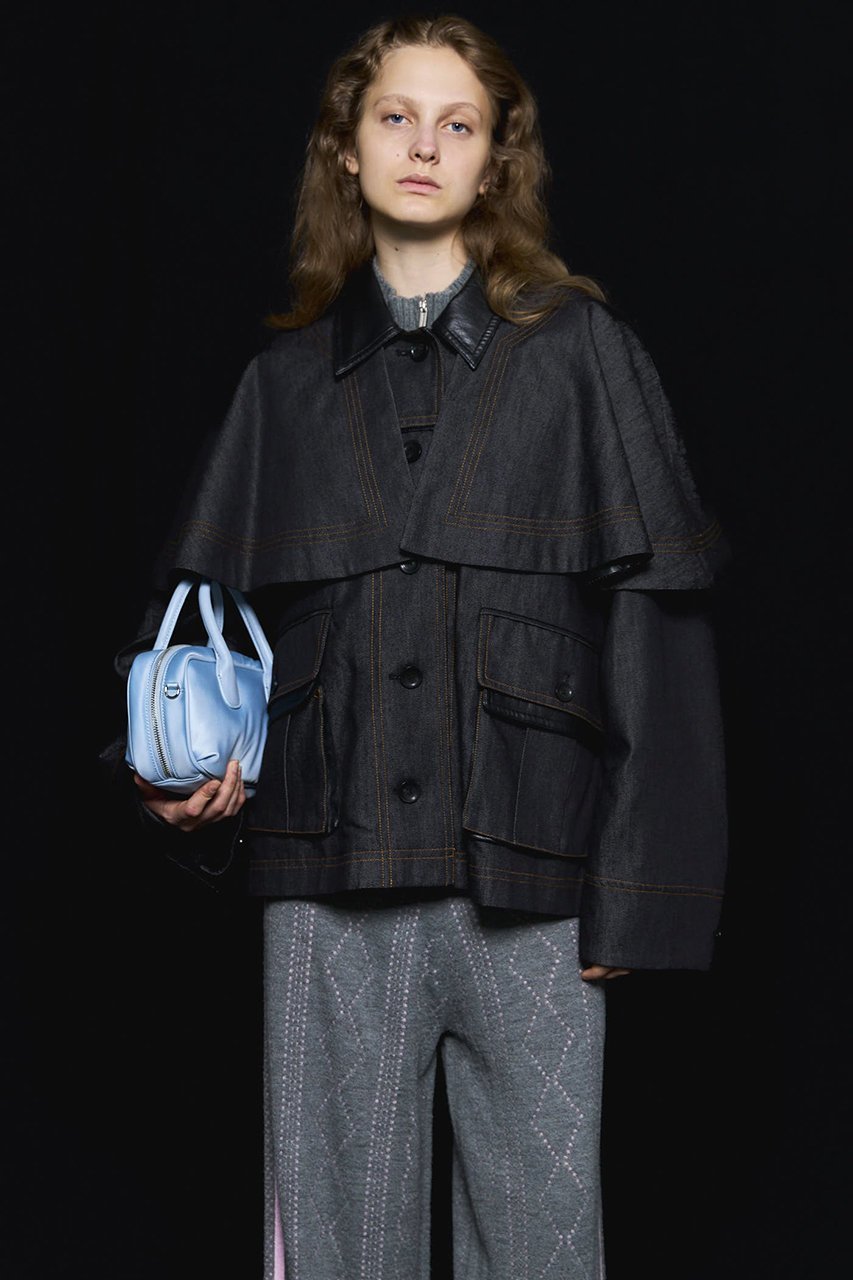 【メゾンスペシャル/MAISON SPECIAL】のMilitary Cape Jacket/ミリタリーケープジャケット 人気、トレンドファッション・服の通販 founy(ファニー) 　ファッション　Fashion　レディースファッション　Fashion for Women　アウター　Coat / Outerwear Collection　レディースジャケット・軽アウター　Jackets　ブルゾンジャケット・スポーティアウター　Blouson Jackets　2025年　2025　2025-2026秋冬・A/W　Autumn/Winter 2025–26 AW25–26　ショート　Short, Short Length　ジャケット　Jacket, Outerwear　デニム　Denim, Jeans Material　ブルゾン　Blouson, Bomber Jacket　ポケット　Pocket, Pocket Detail　リバーシブル　Reversible, Two-Sided　ヴィンテージ　Vintage Style　エレガント 上品　Elegant　A/W・秋冬　Autumn/Winter　other-2|ID: prp329100004635374 ipo3291000000033383560