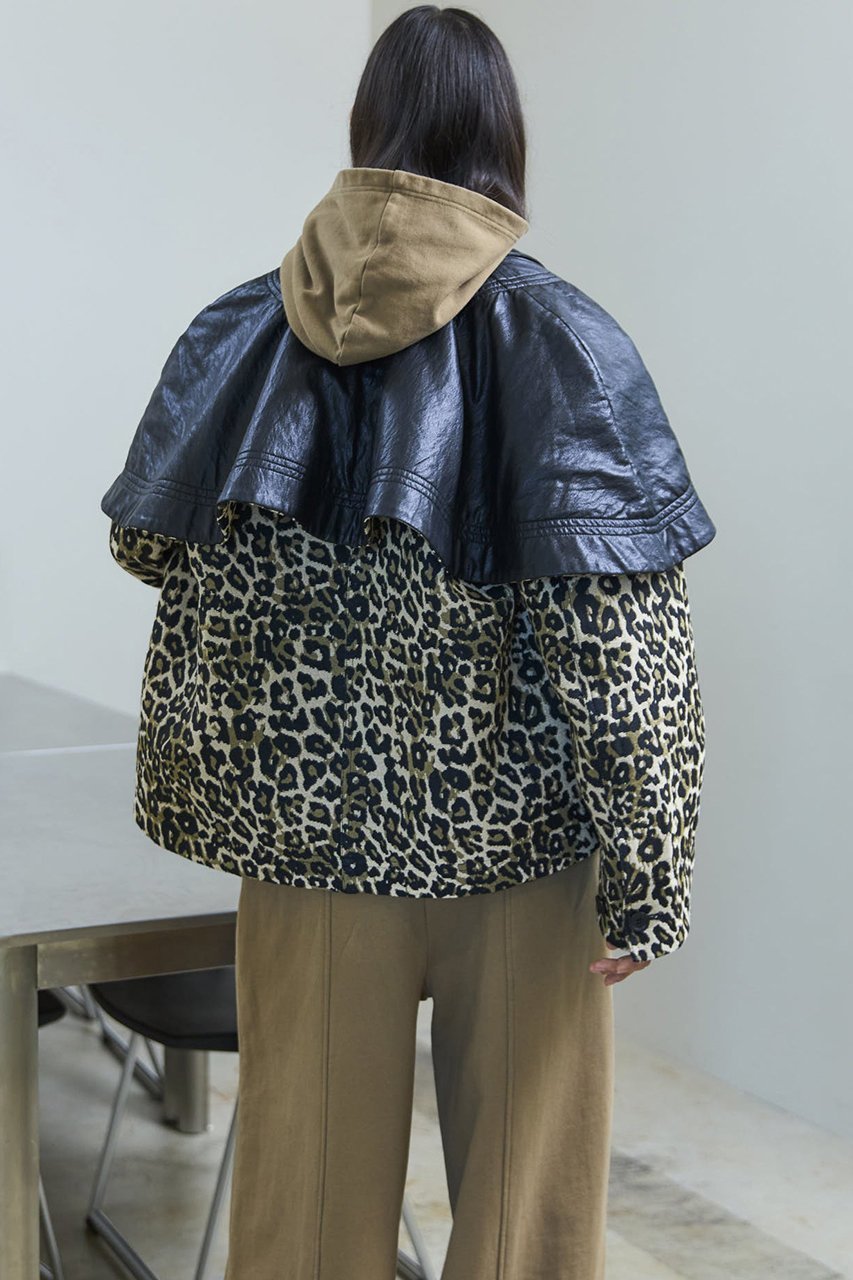 【メゾンスペシャル/MAISON SPECIAL】のleopard Military Cape Jacket/レオパードミリタリーケープジャケット 人気、トレンドファッション・服の通販 founy(ファニー) 　ファッション　Fashion　レディースファッション　Fashion for Women　アウター　Coat / Outerwear Collection　レディースジャケット・軽アウター　Jackets　ブルゾンジャケット・スポーティアウター　Blouson Jackets　2025年　2025　2025-2026秋冬・A/W　Autumn/Winter 2025–26 AW25–26　アニマル　Animal Print　ショート　Short, Short Length　ジャカード／ジャガード　Jacquard, Woven Pattern　ジャケット　Jacket, Outerwear　ブルゾン　Blouson, Bomber Jacket　ポケット　Pocket, Pocket Detail　リバーシブル　Reversible, Two-Sided　レオパード　Leopard, Animal Print　エレガント 上品　Elegant　A/W・秋冬　Autumn/Winter　other-5|ID: prp329100004635375 ipo3291000000033383571