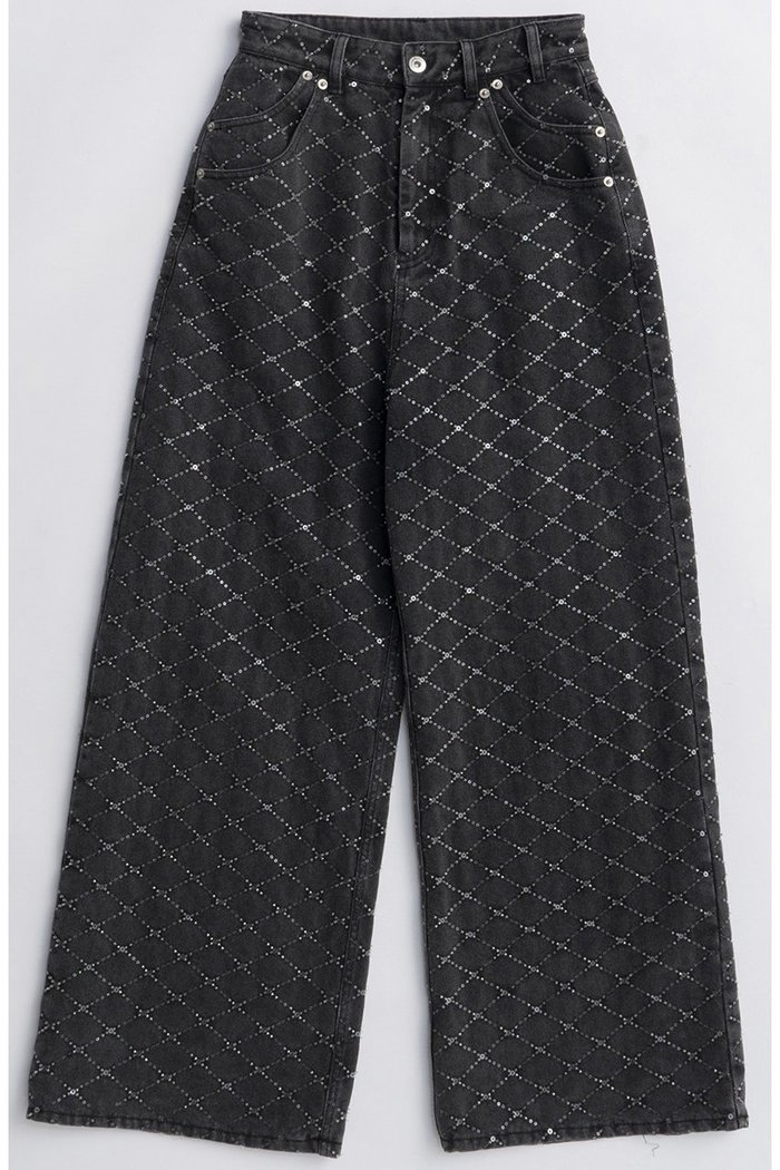 【メゾンスペシャル/MAISON SPECIAL】のDiamond Beads Embroidery Denim Pants/ダイヤビーズエンブロイダリーデニム インテリア・キッズ・メンズ・レディースファッション・服の通販 founy(ファニー) https://founy.com/ ファッション Fashion レディースファッション Fashion for Women パンツ Pants & Trousers デニムパンツ・ジーンズ・美脚デニム Denim Jeans & Pants 2025年 2025 2025-2026秋冬・A/W Autumn/Winter 2025–26 AW25–26 スペシャル Special, Limited Edition ダブル Double, Double-Breasted デニム Denim, Jeans Material ポケット Pocket, Pocket Detail ワンポイント One Point, Statement Accent A/W・秋冬 Autumn/Winter |ID: prp329100004635394 ipo3291000000033383740