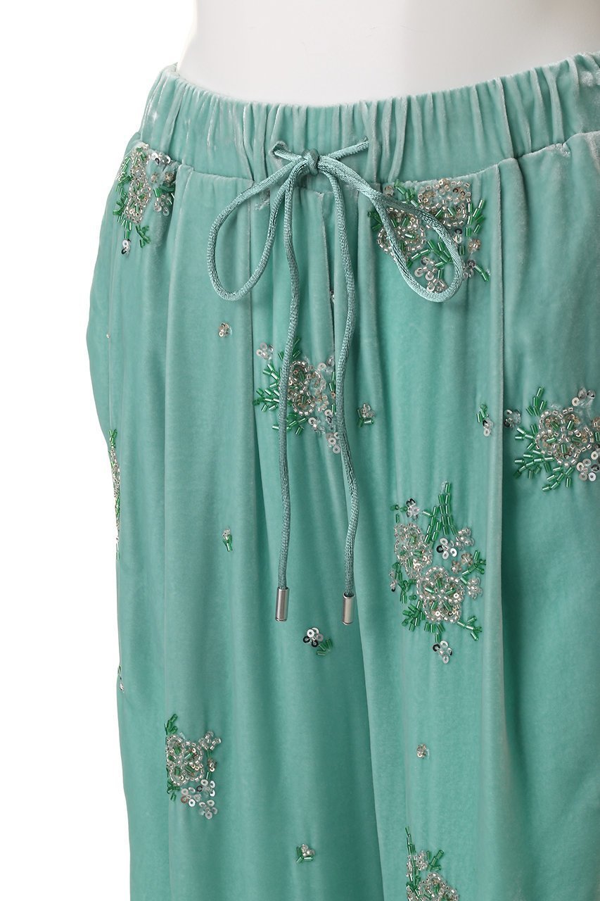 【メゾンスペシャル/MAISON SPECIAL】のBeads Flower Embroidery Velor Pants/ビーズフラワーエンブロイダリーベロアパンツ 人気、トレンドファッション・服の通販 founy(ファニー) 　ファッション　Fashion　レディースファッション　Fashion for Women　パンツ　Pants & Trousers　なめらか　Smooth, Silky Texture　スペシャル　Special, Limited Edition　ドレープ　Drape, Draping Fabric　フラワー　Flower, Floral　ベロア　Velour, Soft Velvet　other-8|ID: prp329100004635395 ipo3291000000033744913