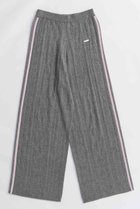 【メゾンスペシャル/MAISON SPECIAL】のOpenwork Knitting Track Pants/透かし編みニットトラックパンツ 人気、トレンドファッション・服の通販 founy(ファニー) ファッション Fashion レディースファッション Fashion for Women パンツ Pants & Trousers スタイリッシュ Stylish, Fashionable スポーティ Sporty, Casual Athletic 透かし Cut-Out, Lacework フェミニン Feminine, Girly フロント Front, Front Design ミックス Mix, Mixed Style リラックス Relax, Relaxed Fit ワイド Wide, Wide Fit A/W・秋冬 Autumn/Winter 2025年 2025 2025-2026秋冬・A/W Autumn/Winter 2025–26 AW25–26 thumbnail GRY(グレー)|ID: prp329100004635396 ipo3291000000033383761