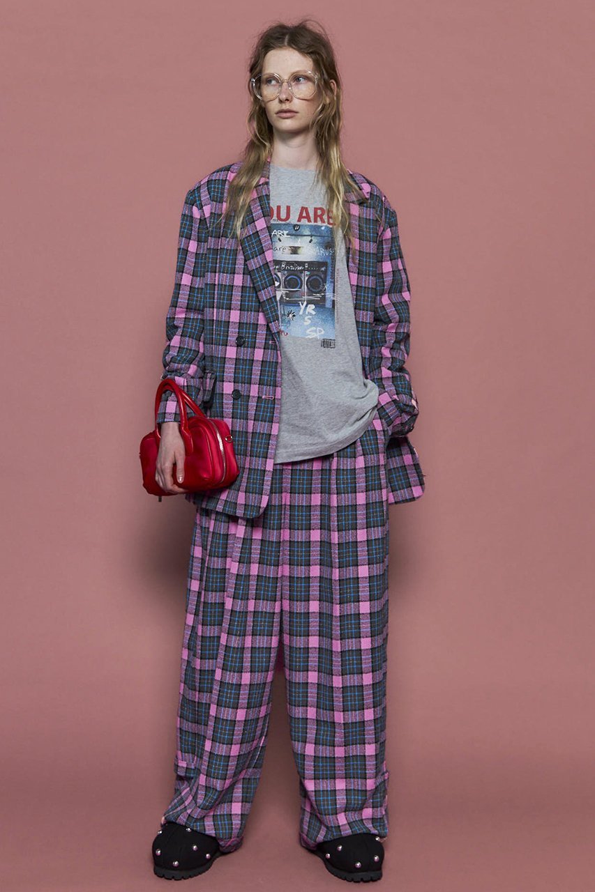 【メゾンスペシャル/MAISON SPECIAL】のLoop Yarn Plaid Two-tuck Pants/ループチェック2タックパンツ 人気、トレンドファッション・服の通販 founy(ファニー) 　ファッション　Fashion　レディースファッション　Fashion for Women　パンツ　Pants & Trousers　2025年　2025　2025-2026秋冬・A/W　Autumn/Winter 2025–26 AW25–26　おすすめ　Recommended / Our Picks　ジャケット　Jacket, Outerwear　セットアップ　Set-Up, Coordinated Outfit　チェック　Check, Plaid, Tartan　ループ　Loop, Loop Knit　A/W・秋冬　Autumn/Winter　other-2|ID: prp329100004635397 ipo3291000000033383769