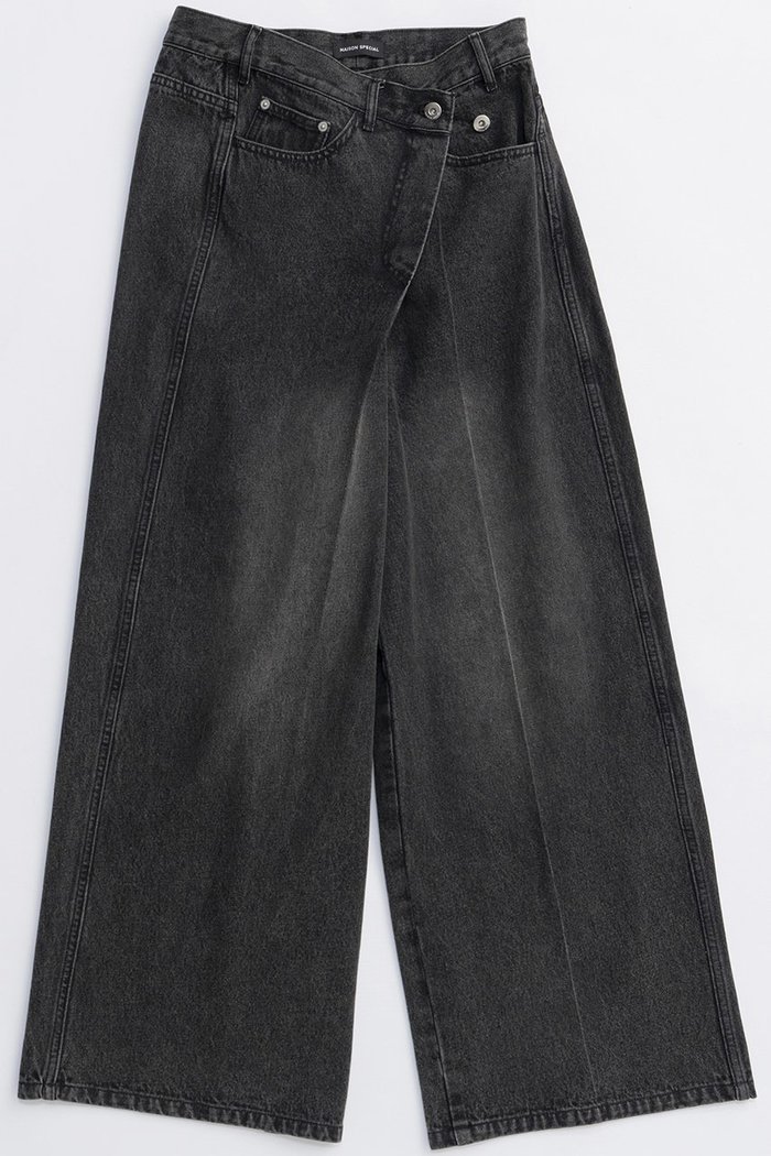 【メゾンスペシャル/MAISON SPECIAL】の2way Asymmetry Tuck Denim/2WAYアシメタックデニム インテリア・キッズ・メンズ・レディースファッション・服の通販 founy(ファニー) https://founy.com/ ファッション Fashion レディースファッション Fashion for Women パンツ Pants & Trousers デニムパンツ・ジーンズ・美脚デニム Denim Jeans & Pants 2025年 2025 2025-2026秋冬・A/W Autumn/Winter 2025–26 AW25–26 シンプル Simple, Minimal デニム Denim, Jeans Material フロント Front, Front Design ワイド Wide, Wide Fit A/W・秋冬 Autumn/Winter |ID: prp329100004635402 ipo3291000000033383812