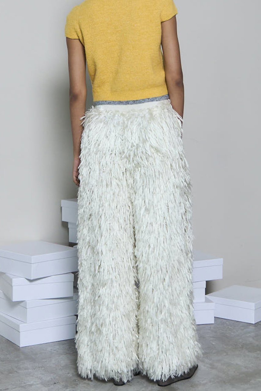 【メゾンスペシャル/MAISON SPECIAL】のFeather Pants/フェザーパンツ 人気、トレンドファッション・服の通販 founy(ファニー) 　ファッション　Fashion　レディースファッション　Fashion for Women　パンツ　Pants & Trousers　2025年　2025　2025-2026秋冬・A/W　Autumn/Winter 2025–26 AW25–26　おすすめ　Recommended / Our Picks　コンパクト　Compact, Small Size　バランス　Balance, Style Balance　フェザー　Feather, Feather Detail　ベロア　Velour, Soft Velvet　A/W・秋冬　Autumn/Winter　other-6|ID: prp329100004635404 ipo3291000000033383833