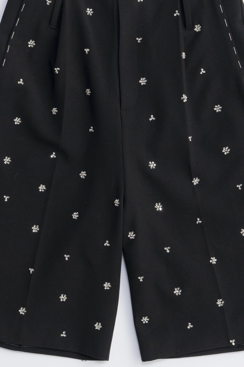 【メゾンスペシャル/MAISON SPECIAL】のSequin Flower Shorts/スパンコールフラワーハーフパンツ 人気、トレンドファッション・服の通販 founy(ファニー) 　ファッション　Fashion　レディースファッション　Fashion for Women　パンツ　Pants & Trousers　ショートパンツ・ハーフパンツ　High-Waisted & Relaxed Shorts　2025年　2025　2025-2026秋冬・A/W　Autumn/Winter 2025–26 AW25–26　ショート　Short, Short Length　スパンコール　Sequins, Sequin Embellishment　ハンド　Hand, Handmade　ハーフ　Half, Half-Length　バランス　Balance, Style Balance　フラワー　Flower, Floral　エレガント 上品　Elegant　A/W・秋冬　Autumn/Winter　other-2|ID: prp329100004635405 ipo3291000000033383838