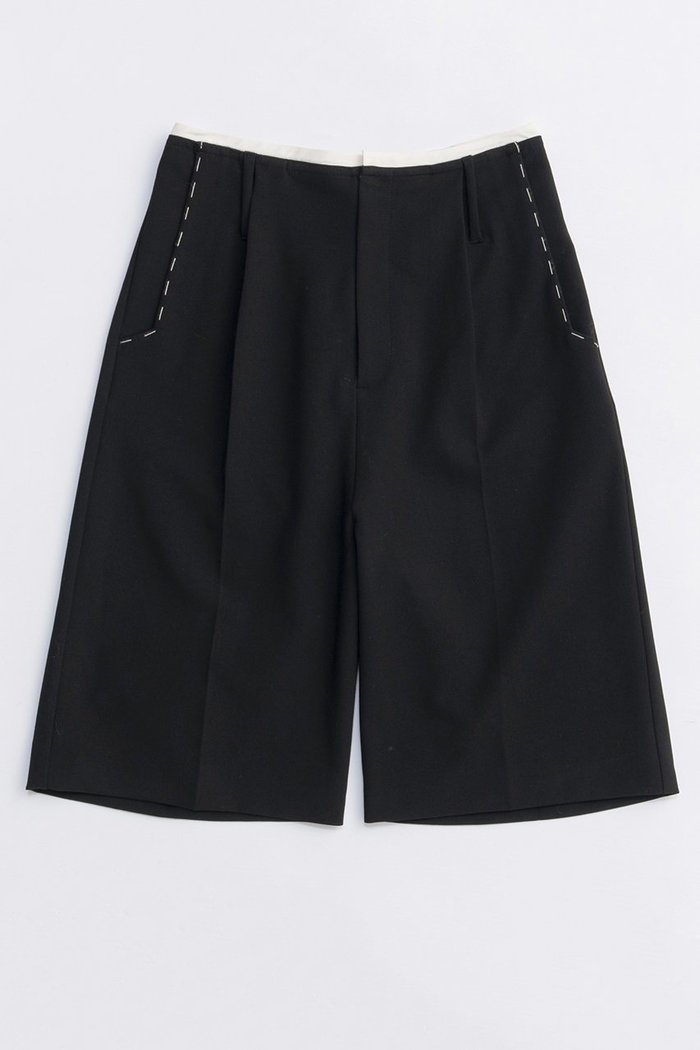 【メゾンスペシャル/MAISON SPECIAL】のHand Stitch Worsted Shorts/ハンドステッチウーステッドハーフパンツ インテリア・キッズ・メンズ・レディースファッション・服の通販 founy(ファニー) https://founy.com/ ファッション Fashion レディースファッション Fashion for Women パンツ Pants & Trousers ショートパンツ・ハーフパンツ High-Waisted & Relaxed Shorts 2025年 2025 2025-2026秋冬・A/W Autumn/Winter 2025–26 AW25–26 ショート Short, Short Length スマート Smart, Elegant ハンド Hand, Handmade ハーフ Half, Half-Length バランス Balance, Style Balance エレガント 上品 Elegant A/W・秋冬 Autumn/Winter |ID: prp329100004635407 ipo3291000000033383854