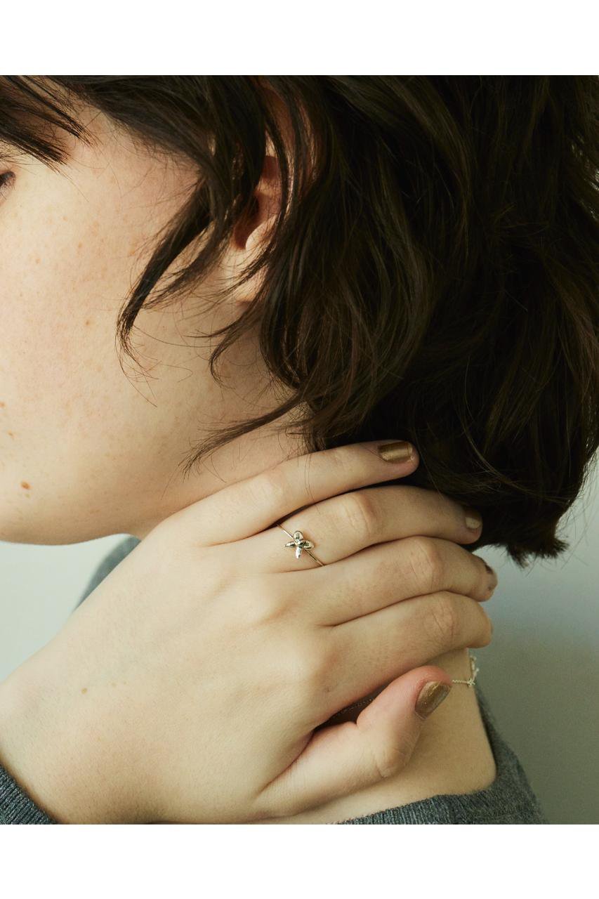 【メゾンドパルス/MAISON DPULSE】のsmall ribbon リング 人気、トレンドファッション・服の通販 founy(ファニー) 　ファッション　Fashion　レディースファッション　Fashion for Women　ジュエリー　Jewelry　2025年　2025　2025-2026秋冬・A/W　Autumn/Winter 2025–26 AW25–26　おすすめ　Recommended / Our Picks　チャーム　Charm, Pendant　バルーン　Balloon, Balloon Silhouette　フェミニン　Feminine, Girly　リボン　Ribbon, Bow　A/W・秋冬　Autumn/Winter　other-2|ID: prp329100004636619 ipo3291000000033406848