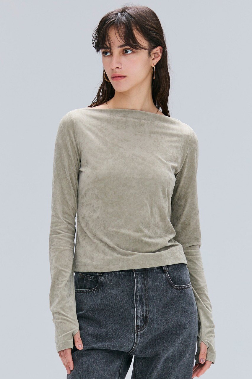 【ベイジ,/BEIGE,】のBUTLER(バトラー)/ストレッチベロアボートネックカットソー 人気、トレンドファッション・服の通販 founy(ファニー) 　ファッション　Fashion　レディースファッション　Fashion for Women　トップス・カットソー　Cut & Sew Tops　シャツ・ブラウス・オフィスカジュアル　Elegant Blouses & Button-Ups　ロングTシャツ・Tシャツ　Longline T-Shirts & Tees　カットソー・ベーシックTシャツ　Cut-and-Sewn Tops / Stretch Tees & Basics　ベロアトップス　Velour Tops / Velvet-Look Items　インナー　Innerwear　カットソー　Cut and Sewn Top　ストレッチ　Stretch, Stretchy Fabric　スリーブ　Sleeve, Long Sleeve / Short Sleeve　デコルテ　Décolleté, Neckline　ベロア　Velour, Soft Velvet　リュクス　Luxury, Elegant, High-End, Chic　ロング　Long, Long-Length　秋　Autumn　A/W・秋冬　Autumn/Winter　other-7|ID: prp329100004636660 ipo3291000000033878885
