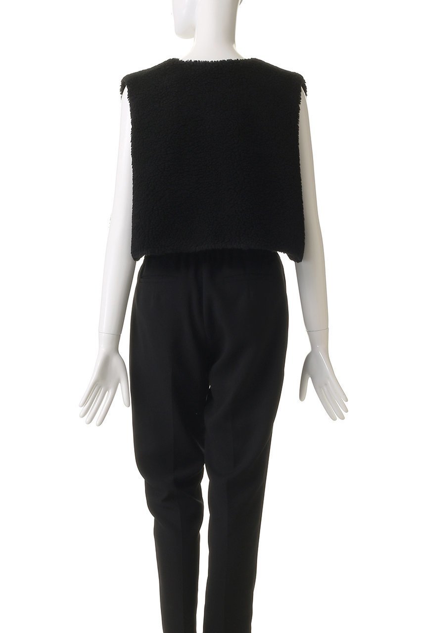【サクラ/SACRA】のプードルファーショートベスト 人気、トレンドファッション・服の通販 founy(ファニー) 　ファッション　Fashion　レディースファッション　Fashion for Women　アウター　Coat / Outerwear Collection　レディースジャケット・軽アウター　Jackets　2025年　2025　2025-2026秋冬・A/W　Autumn/Winter 2025–26 AW25–26　クロップド　Cropped, Short Length　ジャケット　Jacket, Outerwear　バランス　Balance, Style Balance　ベスト　Vest, Waistcoat　A/W・秋冬　Autumn/Winter　other-4|ID: prp329100004636727 ipo3291000000033407569