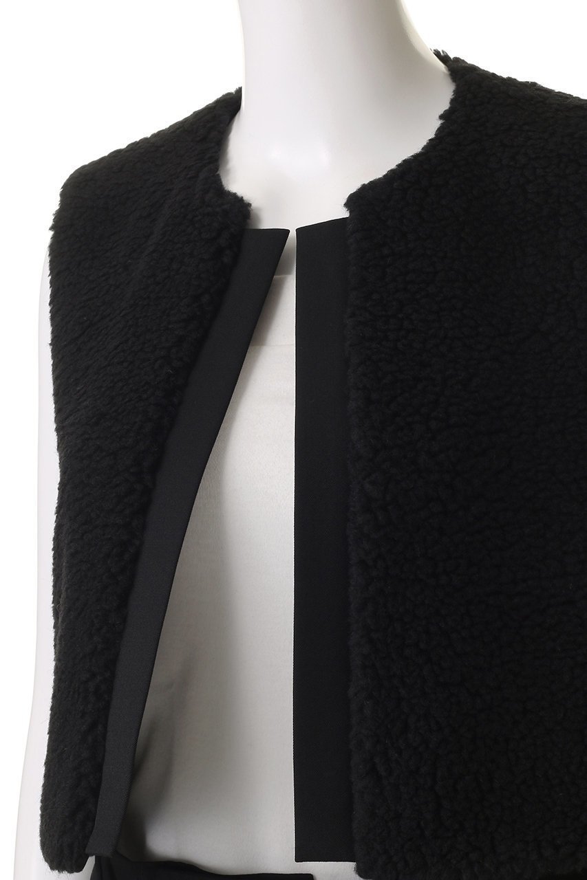 【サクラ/SACRA】のプードルファーショートベスト 人気、トレンドファッション・服の通販 founy(ファニー) 　ファッション　Fashion　レディースファッション　Fashion for Women　アウター　Coat / Outerwear Collection　レディースジャケット・軽アウター　Jackets　2025年　2025　2025-2026秋冬・A/W　Autumn/Winter 2025–26 AW25–26　クロップド　Cropped, Short Length　ジャケット　Jacket, Outerwear　バランス　Balance, Style Balance　ベスト　Vest, Waistcoat　A/W・秋冬　Autumn/Winter　other-5|ID: prp329100004636727 ipo3291000000033407570