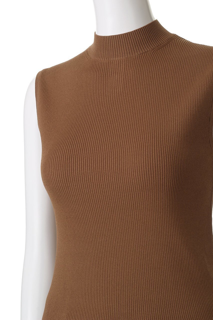 【アルアバイル/allureville】のバック釦プルオーバー 人気、トレンドファッション・服の通販 founy(ファニー) 　ファッション　Fashion　レディースファッション　Fashion for Women　トップス・カットソー　Cut & Sew Tops　ニット　Knit Tops & Sweaters　カジュアルプルオーバー・ニットトップス　Pullovers & Knit Tops / Casual Pullovers　2025年　2025　2025-2026秋冬・A/W　Autumn/Winter 2025–26 AW25–26　インナー　Innerwear　シンプル　Simple, Minimal　ノースリーブ　Sleeveless, No-Sleeve　フィット　Fit, Slim Fit　エレガント 上品　Elegant　A/W・秋冬　Autumn/Winter　other-5|ID: prp329100004636752 ipo3291000000033407751