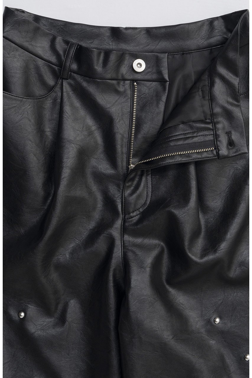 【メゾンスペシャル/MAISON SPECIAL】のStuds Leather Shorts/スタッズレザーショートパンツ 人気、トレンドファッション・服の通販 founy(ファニー) 　ファッション　Fashion　レディースファッション　Fashion for Women　パンツ　Pants & Trousers　ショートパンツ・ハーフパンツ　High-Waisted & Relaxed Shorts　2025年　2025　2025-2026秋冬・A/W　Autumn/Winter 2025–26 AW25–26　ショート　Short, Short Length　シンプル　Simple, Minimal　スタッズ　Studs, Metal Accents　ハーフ　Half, Half-Length　フェイクレザー　Faux Leather, PU Leather　ワイド　Wide, Wide Fit　A/W・秋冬　Autumn/Winter　other-2|ID: prp329100004636771 ipo3291000000033407895