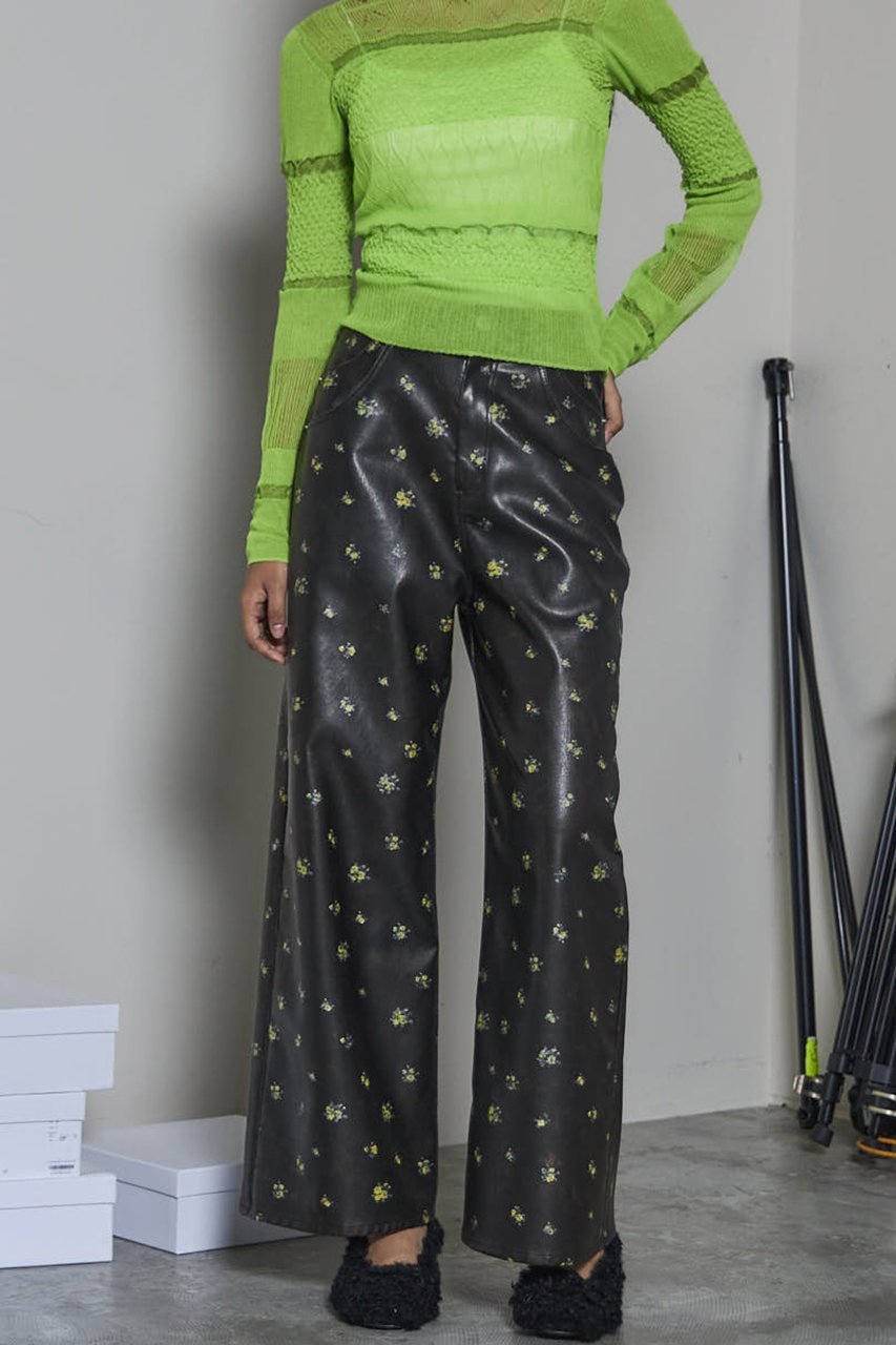 【メゾンスペシャル/MAISON SPECIAL】のVegan Leather Flower Print Pants/ヴィーガンレザーフラワープリントパンツ 人気、トレンドファッション・服の通販 founy(ファニー) 　ファッション　Fashion　レディースファッション　Fashion for Women　パンツ　Pants & Trousers　クール　Cool, Chic　シンプル　Simple, Minimal　ストレート　Straight, Straight Cut　ダブル　Double, Double-Breasted　フェイクレザー　Faux Leather, PU Leather　フェミニン　Feminine, Girly　プリント　Print, Printed Pattern　ポケット　Pocket, Pocket Detail　ミックス　Mix, Mixed Style　ワイド　Wide, Wide Fit　ワンポイント　One Point, Statement Accent　A/W・秋冬　Autumn/Winter　エレガント 上品　Elegant　2025年　2025　2025-2026秋冬・A/W　Autumn/Winter 2025–26 AW25–26　other-2|ID: prp329100004636778 ipo3291000000033407962