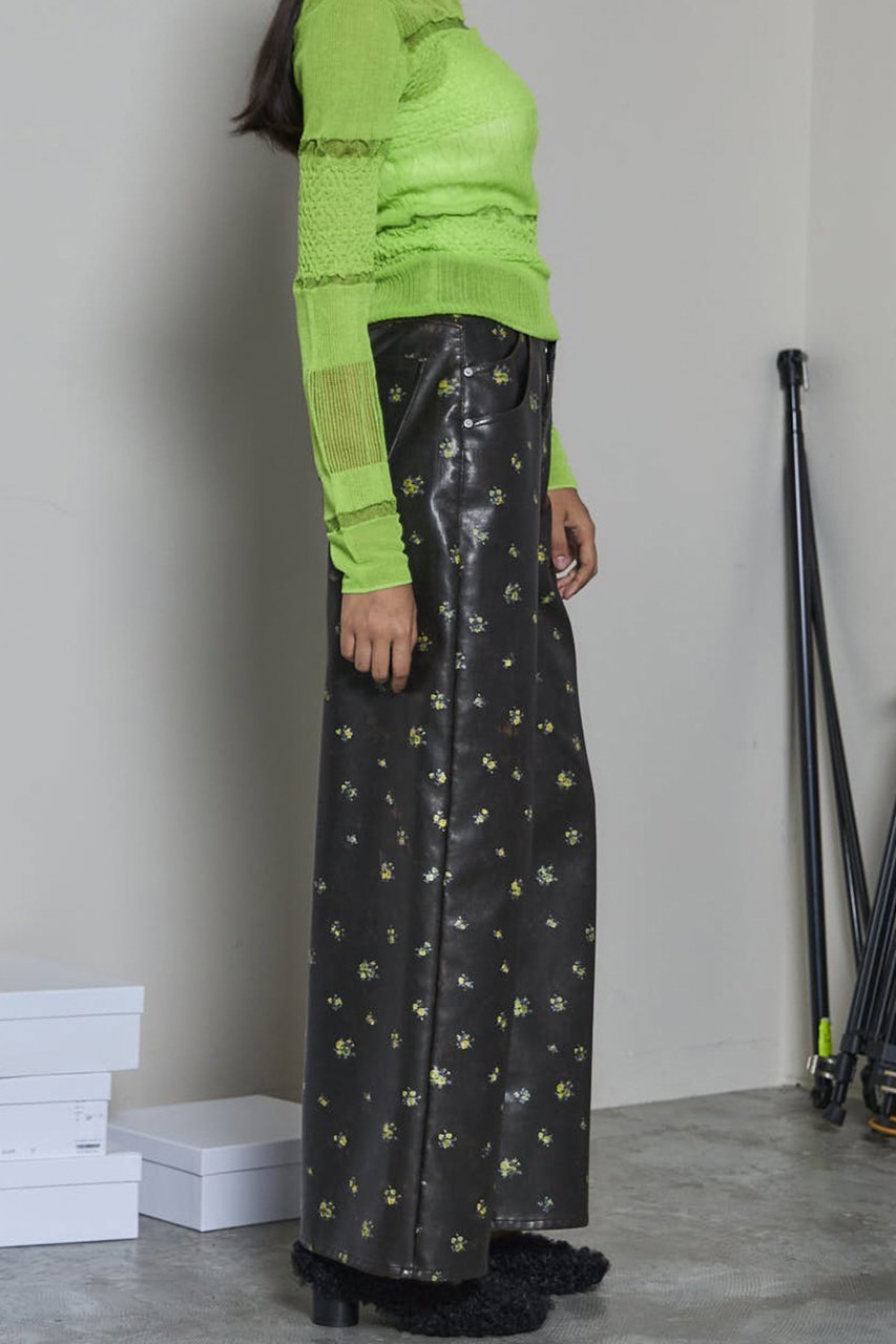 【メゾンスペシャル/MAISON SPECIAL】のVegan Leather Flower Print Pants/ヴィーガンレザーフラワープリントパンツ 人気、トレンドファッション・服の通販 founy(ファニー) 　ファッション　Fashion　レディースファッション　Fashion for Women　パンツ　Pants & Trousers　クール　Cool, Chic　シンプル　Simple, Minimal　ストレート　Straight, Straight Cut　ダブル　Double, Double-Breasted　フェイクレザー　Faux Leather, PU Leather　フェミニン　Feminine, Girly　プリント　Print, Printed Pattern　ポケット　Pocket, Pocket Detail　ミックス　Mix, Mixed Style　ワイド　Wide, Wide Fit　ワンポイント　One Point, Statement Accent　A/W・秋冬　Autumn/Winter　エレガント 上品　Elegant　2025年　2025　2025-2026秋冬・A/W　Autumn/Winter 2025–26 AW25–26　other-3|ID: prp329100004636778 ipo3291000000033407963
