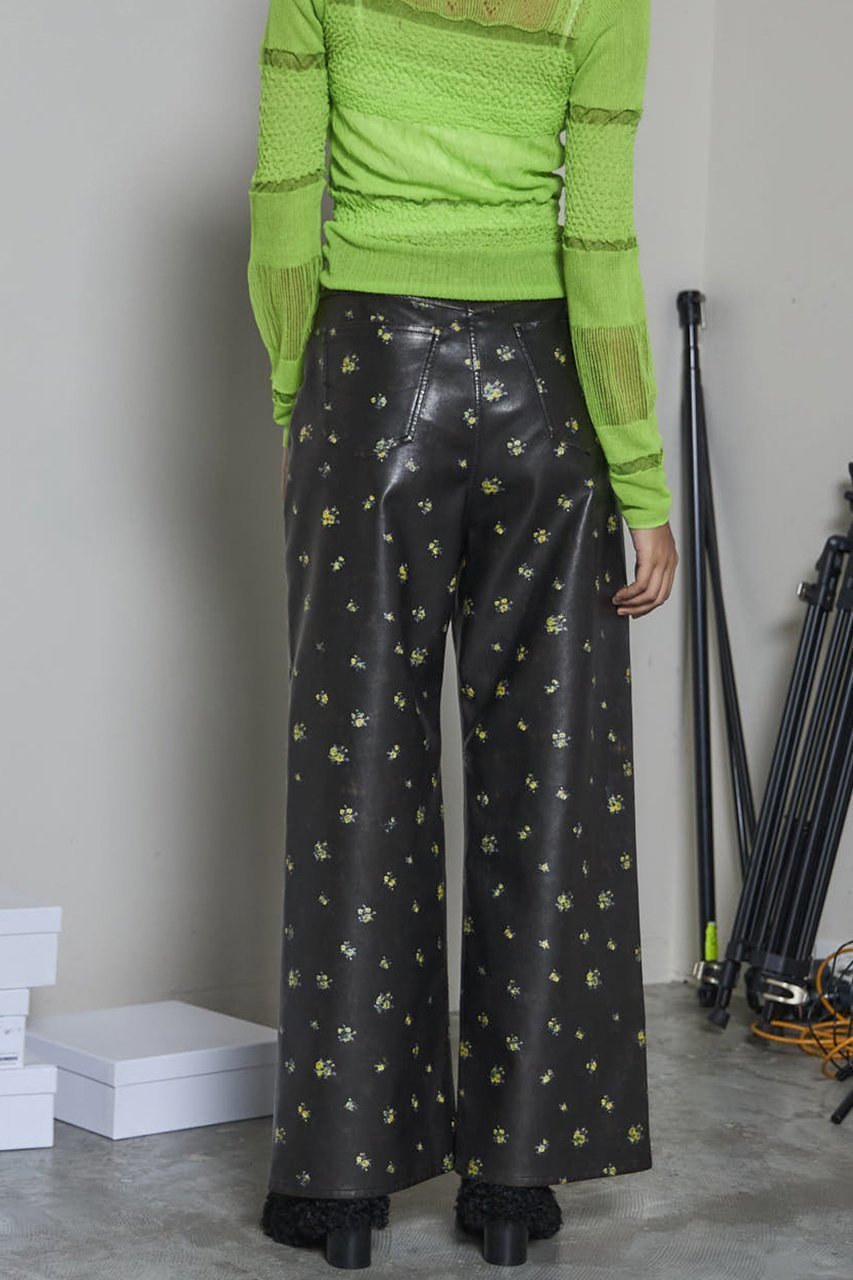 【メゾンスペシャル/MAISON SPECIAL】のVegan Leather Flower Print Pants/ヴィーガンレザーフラワープリントパンツ 人気、トレンドファッション・服の通販 founy(ファニー) 　ファッション　Fashion　レディースファッション　Fashion for Women　パンツ　Pants & Trousers　クール　Cool, Chic　シンプル　Simple, Minimal　ストレート　Straight, Straight Cut　ダブル　Double, Double-Breasted　フェイクレザー　Faux Leather, PU Leather　フェミニン　Feminine, Girly　プリント　Print, Printed Pattern　ポケット　Pocket, Pocket Detail　ミックス　Mix, Mixed Style　ワイド　Wide, Wide Fit　ワンポイント　One Point, Statement Accent　A/W・秋冬　Autumn/Winter　エレガント 上品　Elegant　2025年　2025　2025-2026秋冬・A/W　Autumn/Winter 2025–26 AW25–26　other-4|ID: prp329100004636778 ipo3291000000033407965