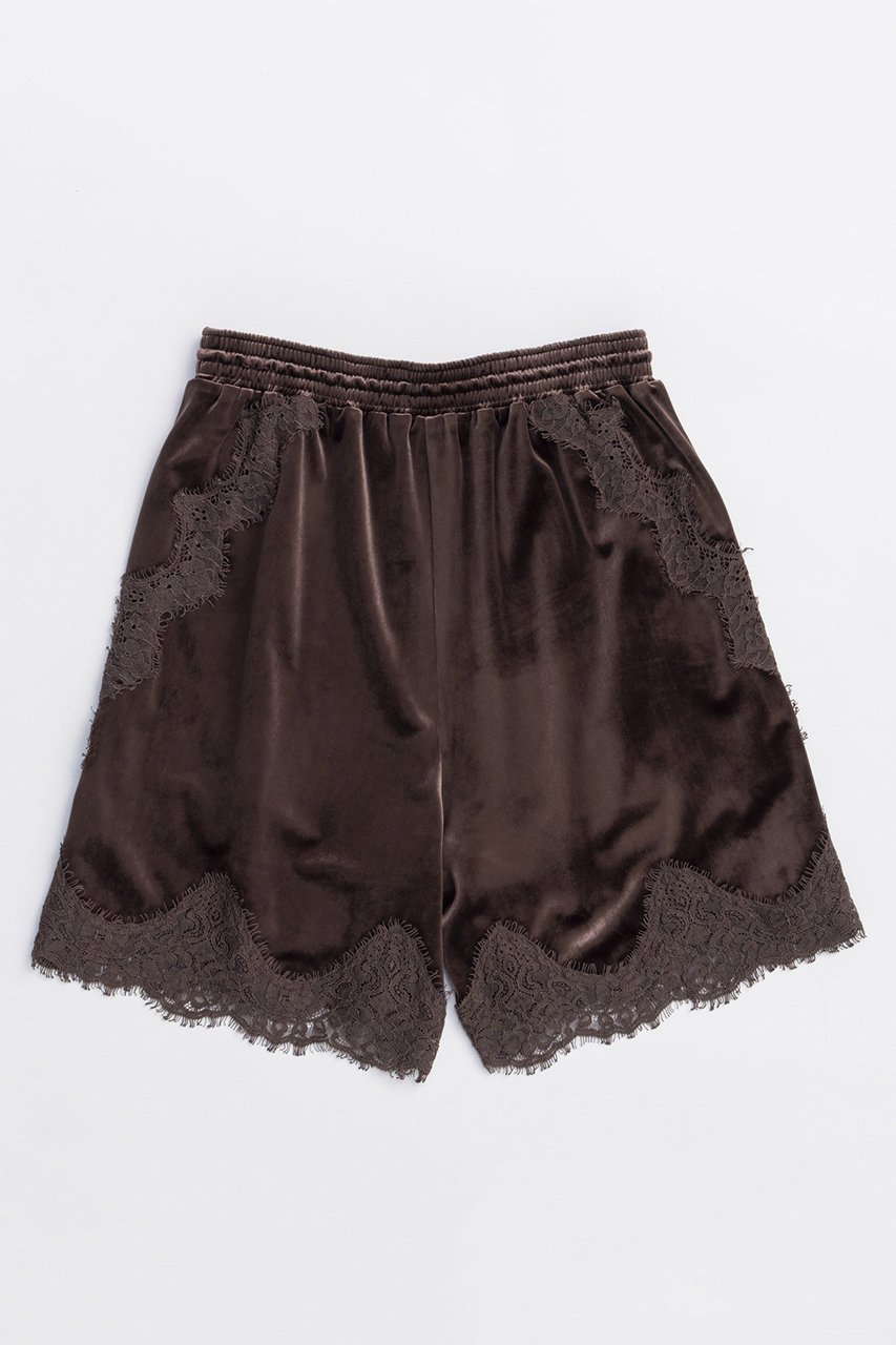 【メゾンスペシャル/MAISON SPECIAL】のHem Lace Velour Shorts/ヘムレースベロアショートパンツ 人気、トレンドファッション・服の通販 founy(ファニー) 　ファッション　Fashion　レディースファッション　Fashion for Women　パンツ　Pants & Trousers　ショートパンツ・ハーフパンツ　High-Waisted & Relaxed Shorts　エレガント 上品　Elegant　ショート　Short, Short Length　ジャケット　Jacket, Outerwear　スカラップ　Scallop, Scalloped Edge　フェミニン　Feminine, Girly　ベロア　Velour, Soft Velvet　ボトム　Bottoms, Lower Wear　ラグジュアリー　Luxury, Elegant　リラックス　Relax, Relaxed Fit　レース　Lace, Lace Fabric　A/W・秋冬　Autumn/Winter　2025年　2025　2025-2026秋冬・A/W　Autumn/Winter 2025–26 AW25–26　other-5|ID: prp329100004636779 ipo3291000000033407983