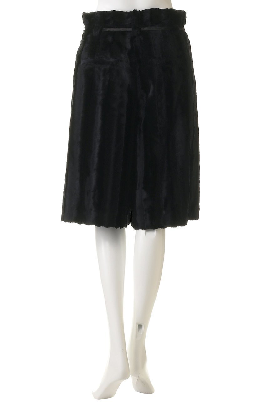 【メゾンスペシャル/MAISON SPECIAL】のFake Hair Calf Two-tuck Shorts/フェイクハラコツータックハーフパンツ 人気、トレンドファッション・服の通販 founy(ファニー) 　ファッション　Fashion　レディースファッション　Fashion for Women　パンツ　Pants & Trousers　ショートパンツ・ハーフパンツ　High-Waisted & Relaxed Shorts　なめらか　Smooth, Silky Texture　ショート　Short, Short Length　シンプル　Simple, Minimal　ハーフ　Half, Half-Length　バランス　Balance, Style Balance　フェイクファー　Faux Fur, Imitation Fur　フロント　Front, Front Design　エレガント 上品　Elegant　other-3|ID: prp329100004636788 ipo3291000000035759486