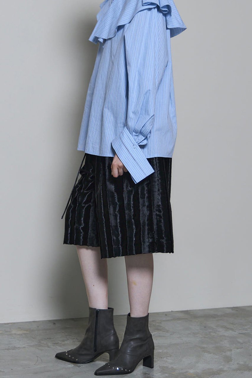 【メゾンスペシャル/MAISON SPECIAL】のFake Hair Calf Two-tuck Shorts/フェイクハラコツータックハーフパンツ 人気、トレンドファッション・服の通販 founy(ファニー) 　ファッション　Fashion　レディースファッション　Fashion for Women　パンツ　Pants & Trousers　ショートパンツ・ハーフパンツ　High-Waisted & Relaxed Shorts　なめらか　Smooth, Silky Texture　ショート　Short, Short Length　シンプル　Simple, Minimal　ハーフ　Half, Half-Length　バランス　Balance, Style Balance　フェイクファー　Faux Fur, Imitation Fur　フロント　Front, Front Design　エレガント 上品　Elegant　other-8|ID: prp329100004636788 ipo3291000000035759491