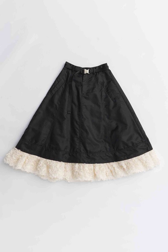 【メゾンスペシャル/MAISON SPECIAL】のBelted 2way Flower Hem Volume Skirt/ベルテッド2WAYフラワーヘムボリューミースカート インテリア・キッズ・メンズ・レディースファッション・服の通販 founy(ファニー) https://founy.com/ ファッション Fashion レディースファッション Fashion for Women スカート Skirts ロングスカート Long Skirts / Maxi & Midi Skirts 2025年 2025 2025-2026秋冬・A/W Autumn/Winter 2025–26 AW25–26 なめらか Smooth, Silky Texture ソックス Socks, Hosiery タイツ Tights, Legwear フレア Flare, Flared ベルテッド Belted, Waist Belted ロング Long, Long-Length A/W・秋冬 Autumn/Winter 防寒 Cold Protection, Winter-Ready |ID: prp329100004636813 ipo3291000000033408273