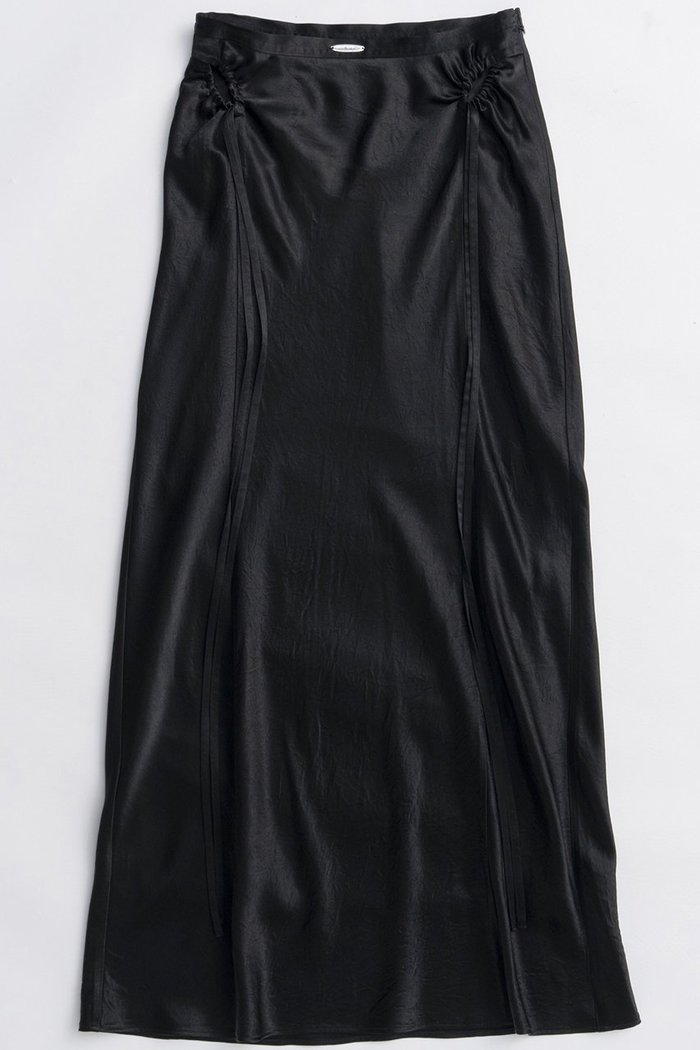 【メゾンスペシャル/MAISON SPECIAL】のRibbon Satin Mermaid Skirt/リボンサテンマーメイドスカート インテリア・キッズ・メンズ・レディースファッション・服の通販 founy(ファニー) https://founy.com/ ファッション Fashion レディースファッション Fashion for Women スカート Skirts ロングスカート Long Skirts / Maxi & Midi Skirts 2025年 2025 2025-2026秋冬・A/W Autumn/Winter 2025–26 AW25–26 おすすめ Recommended / Our Picks なめらか Smooth, Silky Texture サテン Satin, Glossy Fabric シルク Silk, 100% Silk スウェット / スエット Sweatshirt, Sweatwear ドレープ Drape, Draping Fabric リボン Ribbon, Bow ロング Long, Long-Length ワッシャー Washer, Crinkled Finish エレガント 上品 Elegant A/W・秋冬 Autumn/Winter |ID: prp329100004636815 ipo3291000000033408296