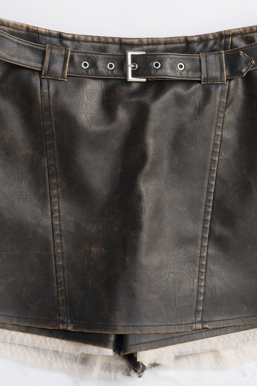 【メゾンスペシャル/MAISON SPECIAL】のBelted Vegan Leather Culottes/ベルテッドヴィーガンレザーキュロット 人気、トレンドファッション・服の通販 founy(ファニー) 　ファッション　Fashion　レディースファッション　Fashion for Women　スカート　Skirts　キュロットスカート　Culottes & Wide-Leg Shorts　2025年　2025　2025-2026秋冬・A/W　Autumn/Winter 2025–26 AW25–26　おすすめ　Recommended / Our Picks　コンパクト　Compact, Small Size　ショート　Short, Short Length　シンプル　Simple, Minimal　ビッグ　Big, Oversized　フェイクレザー　Faux Leather, PU Leather　ミックス　Mix, Mixed Style　ヴィンテージ　Vintage Style　A/W・秋冬　Autumn/Winter　other-2|ID: prp329100004636816 ipo3291000000033408310