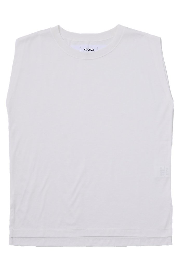 【ザ ストア バイ シー/THE STORE by C】の【COCUCA】ノースリーブプルオーバー インテリア・キッズ・メンズ・レディースファッション・服の通販 founy(ファニー) https://founy.com/ ファッション Fashion レディースファッション Fashion for Women トップス・カットソー Cut & Sew Tops キャミソール&ノースリーブ Camisoles & Sleeveless Tops シャツ・ブラウス・オフィスカジュアル Elegant Blouses & Button-Ups ロングTシャツ・Tシャツ Longline T-Shirts & Tees カジュアルプルオーバー・ニットトップス Pullovers & Knit Tops / Casual Pullovers カットソー・ベーシックTシャツ Cut-and-Sewn Tops / Stretch Tees & Basics 2025年 2025 2025-2026秋冬・A/W Autumn/Winter 2025–26 AW25–26 インナー Innerwear ショート Short, Short Length ジャケット Jacket, Outerwear スリーブ Sleeve, Long Sleeve / Short Sleeve ノースリーブ Sleeveless, No-Sleeve フレンチ French, French Style 夏 Summer 定番 Standard, Basic Item 秋 Autumn A/W・秋冬 Autumn/Winter |ID: prp329100004638282 ipo3291000000033428496