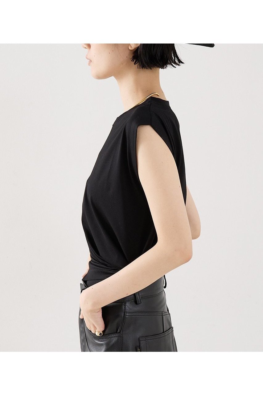 【ザ ストア バイ シー/THE STORE by C】の【COCUCA】ノースリーブプルオーバー 人気、トレンドファッション・服の通販 founy(ファニー) 　ファッション　Fashion　レディースファッション　Fashion for Women　トップス・カットソー　Cut & Sew Tops　キャミソール&ノースリーブ　Camisoles & Sleeveless Tops　シャツ・ブラウス・オフィスカジュアル　Elegant Blouses & Button-Ups　ロングTシャツ・Tシャツ　Longline T-Shirts & Tees　カジュアルプルオーバー・ニットトップス　Pullovers & Knit Tops / Casual Pullovers　カットソー・ベーシックTシャツ　Cut-and-Sewn Tops / Stretch Tees & Basics　2025年　2025　2025-2026秋冬・A/W　Autumn/Winter 2025–26 AW25–26　インナー　Innerwear　ショート　Short, Short Length　ジャケット　Jacket, Outerwear　スリーブ　Sleeve, Long Sleeve / Short Sleeve　ノースリーブ　Sleeveless, No-Sleeve　フレンチ　French, French Style　夏　Summer　定番　Standard, Basic Item　秋　Autumn　A/W・秋冬　Autumn/Winter　other-2|ID: prp329100004638282 ipo3291000000033428499