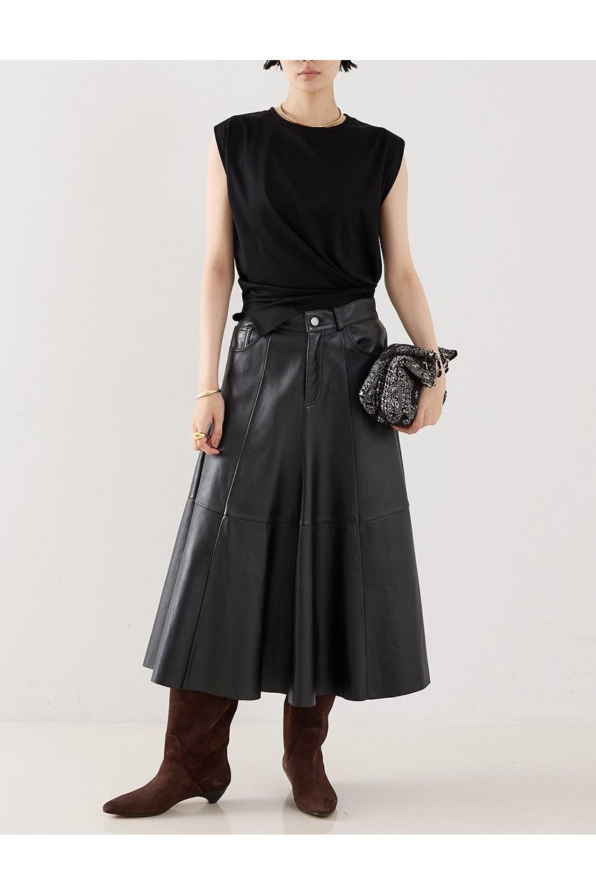 【ザ ストア バイ シー/THE STORE by C】の【COCUCA】ノースリーブプルオーバー 人気、トレンドファッション・服の通販 founy(ファニー) 　ファッション　Fashion　レディースファッション　Fashion for Women　トップス・カットソー　Cut & Sew Tops　キャミソール&ノースリーブ　Camisoles & Sleeveless Tops　シャツ・ブラウス・オフィスカジュアル　Elegant Blouses & Button-Ups　ロングTシャツ・Tシャツ　Longline T-Shirts & Tees　カジュアルプルオーバー・ニットトップス　Pullovers & Knit Tops / Casual Pullovers　カットソー・ベーシックTシャツ　Cut-and-Sewn Tops / Stretch Tees & Basics　2025年　2025　2025-2026秋冬・A/W　Autumn/Winter 2025–26 AW25–26　インナー　Innerwear　ショート　Short, Short Length　ジャケット　Jacket, Outerwear　スリーブ　Sleeve, Long Sleeve / Short Sleeve　ノースリーブ　Sleeveless, No-Sleeve　フレンチ　French, French Style　夏　Summer　定番　Standard, Basic Item　秋　Autumn　A/W・秋冬　Autumn/Winter　other-4|ID: prp329100004638282 ipo3291000000033428501