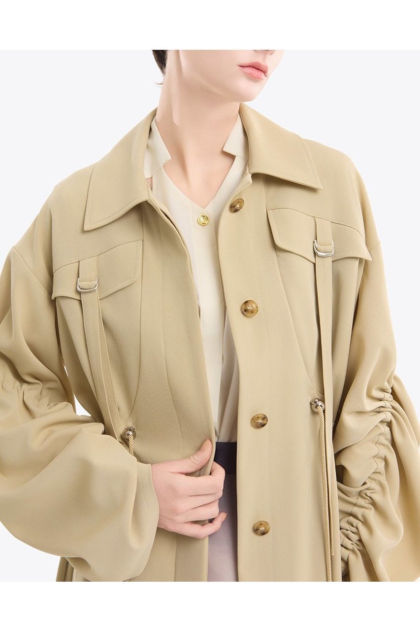 【ミューラル/MURRAL】のGathered sleeve ミリタリーコート 人気、トレンドファッション・服の通販 founy(ファニー) 　ファッション　Fashion　レディースファッション　Fashion for Women　アウター　Coat / Outerwear Collection　コート・ロングコート・ピーコート　Long Coats, Peacoats & More　2025年　2025　2025-2026秋冬・A/W　Autumn/Winter 2025–26 AW25–26　エレガント 上品　Elegant　ギャザー　Gathered, Ruffled　コレクション　Collection, Seasonal Line　ツイル　Twist, Twisted Detail　ドローストリング　Drawstring, Pull Cord　ミリタリー　Military, Army Style　ロング　Long, Long-Length　A/W・秋冬　Autumn/Winter　other-7|ID: prp329100004638304 ipo3291000000033428689