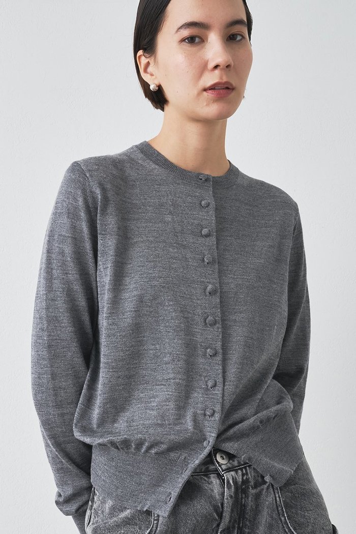 【ウィムガゼット/Whim Gazette】の16Gテンジクカーディガン インテリア・キッズ・メンズ・レディースファッション・服の通販 founy(ファニー) https://founy.com/ ファッション Fashion レディースファッション Fashion for Women トップス・カットソー Cut & Sew Tops ニット Knit Tops & Sweaters カーディガン・羽織り Layered Style Cardigans おすすめ Recommended / Our Picks なめらか Smooth, Silky Texture アンサンブル Ensemble Set カーディガン Cardigan, Knitwear コンパクト Compact, Small Size シンプル Simple, Minimal トレンド Trend, Trending Now ドレープ Drape, Draping Fabric バランス Balance, Style Balance フィット Fit, Slim Fit エレガント 上品 Elegant |ID: prp329100004638316 ipo3291000000036226279