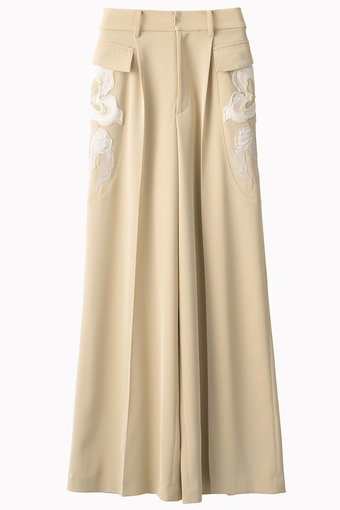 【ミューラル/MURRAL】のPatchwork エンブロイダリー スラックス インテリア・キッズ・メンズ・レディースファッション・服の通販 founy(ファニー) https://founy.com/ ファッション Fashion レディースファッション Fashion for Women パンツ Pants & Trousers エレガント 上品 Elegant エンブロイダリー Embroidery Design カーゴパンツ Cargo Pants, Utility Pants コレクション Collection, Seasonal Line ストレート Straight, Straight Cut スラックス Slacks, Dress Pants パッチワーク Patchwork, Mixed Fabric モチーフ Motif, Design Theme リラックス Relax, Relaxed Fit A/W・秋冬 Autumn/Winter 2025年 2025 2025-2026秋冬・A/W Autumn/Winter 2025–26 AW25–26 |ID: prp329100004638325 ipo3291000000035723518