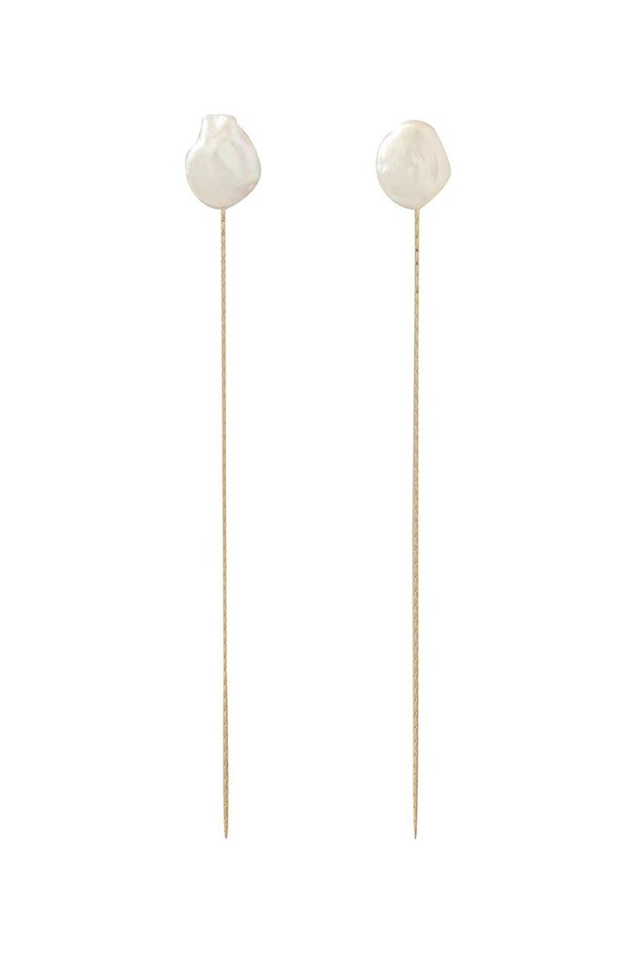 【アルアバイル/allureville】の淡水バロックパールピアス インテリア・キッズ・メンズ・レディースファッション・服の通販 founy(ファニー) https://founy.com/ ファッション Fashion レディースファッション Fashion for Women ジュエリー Jewelry ファッションリング Fashion Rings イヤリング・フープ・ドロップタイプ Hoop, Drop & Clip Earrings イヤリング Earrings シンプル Simple, Minimal チェーン Chain, Chain Strap パール Pearl, Pearl Accent フェミニン Feminine, Girly フォルム Silhouette, Form フォーマル Formal, Dressy ロング Long, Long-Length エレガント 上品 Elegant |ID: prp329100004640064 ipo3291000000036151662