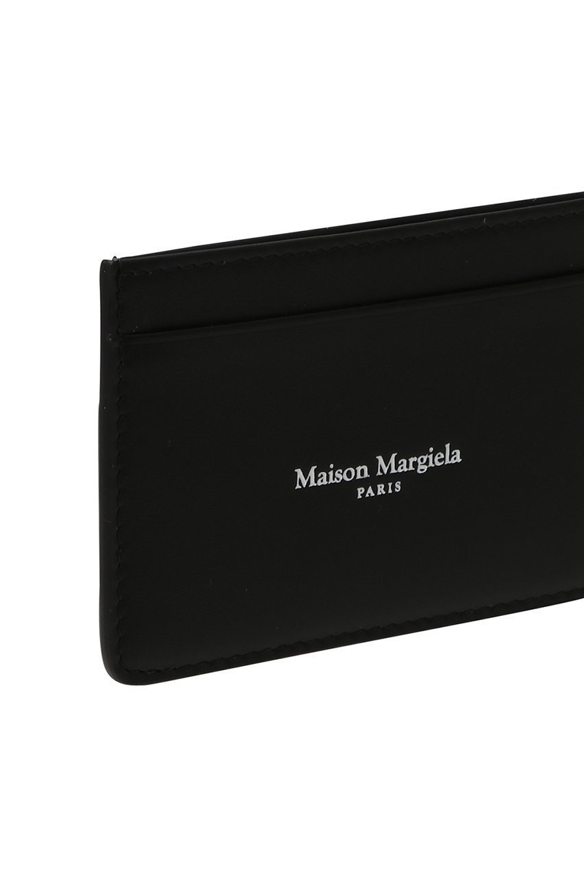 【メゾン マルジェラ/MAISON MARGIELA】の【UNISEX】ロゴ入り カードケース 人気、トレンドファッション・服の通販 founy(ファニー) 　ファッション　Fashion　レディースファッション　Fashion for Women　ミニ財布・二つ折り財布　Wallets & Card Cases　カードケース/名刺入れ　Card Holders & Business Cases　2025年　2025　2025-2026秋冬・A/W　Autumn/Winter 2025–26 AW25–26　ユニセックス　Unisex, Genderless　おすすめ　Recommended / Our Picks　なめらか　Smooth, Silky Texture　フィット　Fit, Slim Fit　A/W・秋冬　Autumn/Winter　財布　Wallet, Purse　other-4|ID: prp329100004640077 ipo3291000000033449468