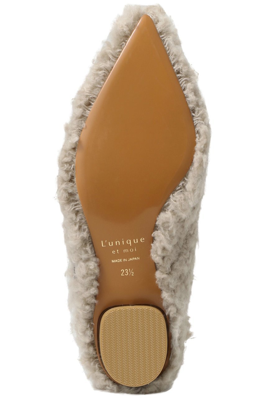 【リュニック エ モア/L'unique et moi】のMouton フラットミュール 人気、トレンドファッション・服の通販 founy(ファニー) 　ファッション　Fashion　レディースファッション　Fashion for Women　2025年　2025　2025-2026秋冬・A/W　Autumn/Winter 2025–26 AW25–26　シューズ　Shoes, Footwear　ソックス　Socks, Hosiery　タイツ　Tights, Legwear　デニム　Denim, Jeans Material　フェミニン　Feminine, Girly　フラット　Flat, Flat Shoes　ミュール　Mule, Backless Shoes　ラグジュアリー　Luxury, Elegant　ラップ　Wrap, Wrap Design　エレガント 上品　Elegant　A/W・秋冬　Autumn/Winter　軽量　Lightweight, Ultra Light　other-6|ID: prp329100004640095 ipo3291000000033449593