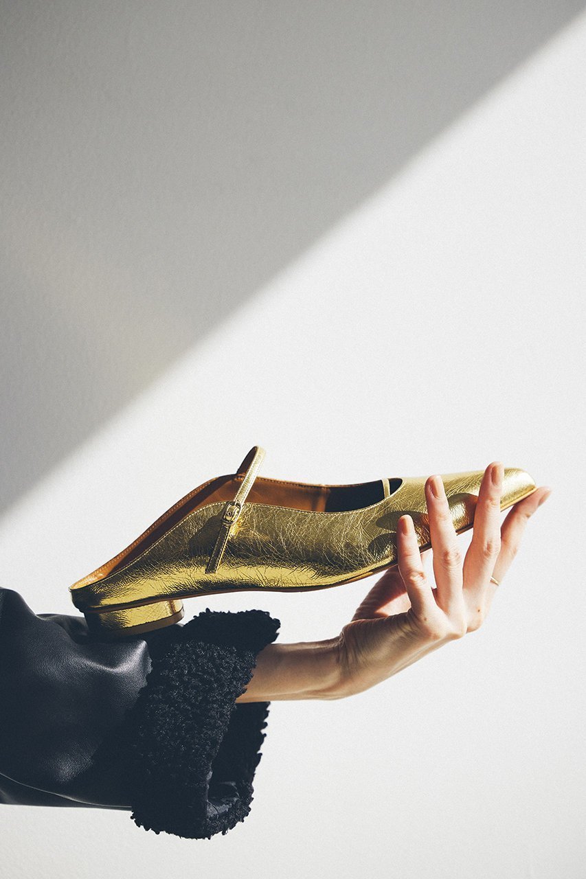 【リュニック エ モア/L'unique et moi】のChic フラットミュール 人気、トレンドファッション・服の通販 founy(ファニー) 　ファッション　Fashion　レディースファッション　Fashion for Women　シューズ　Shoes, Footwear　ソックス　Socks, Hosiery　タイツ　Tights, Legwear　デニム　Denim, Jeans Material　フェミニン　Feminine, Girly　フラット　Flat, Flat Shoes　ミュール　Mule, Backless Shoes　ラップ　Wrap, Wrap Design　ロング　Long, Long-Length　エレガント 上品　Elegant　other-2|ID: prp329100004640096 ipo3291000000035859480