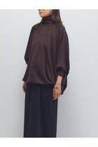 【プルミエ アロンディスモン/1er Arrondissement】の【COGTHEBIGSMOKE】“MATILDAPOLLO NECK”トップス ブラウン|ID:prp329100004640117