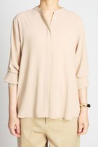 【ブリル/BRILL】のスタンドカラートリアセシャツ 人気、トレンドファッション・服の通販 founy(ファニー) ファッション Fashion レディースファッション Fashion for Women トップス・カットソー Cut & Sew Tops シャツ・ブラウス・オフィスカジュアル Elegant Blouses & Button-Ups 2025年 2025 2025-2026秋冬・A/W Autumn/Winter 2025–26 AW25–26 サテン Satin, Glossy Fabric スリット Slit, Slit Detail スリーブ Sleeve, Long Sleeve / Short Sleeve ロング Long, Long-Length A/W・秋冬 Autumn/Winter thumbnail ベージュ|ID: prp329100004640146 ipo3291000000033450011