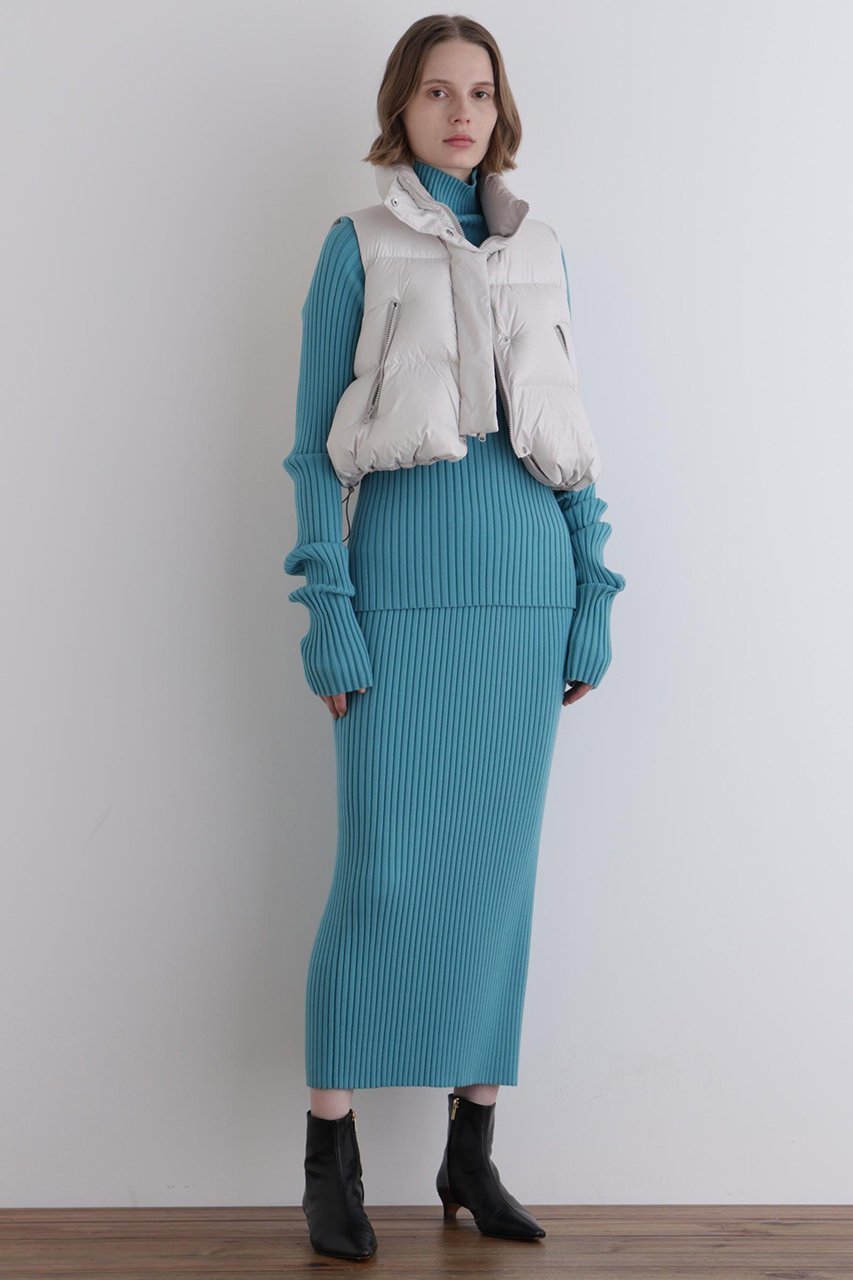 【ル フィル/LE PHIL】のリバーシブルボリュームダウンベスト 人気、トレンドファッション・服の通販 founy(ファニー) 　ファッション　Fashion　レディースファッション　Fashion for Women　アウター　Coat / Outerwear Collection　レディースジャケット・軽アウター　Jackets　アクセサリー　Fashion Accessories　ショート　Short, Short Length　ジャケット　Jacket, Outerwear　ダウン　Down, Puffer　ベスト　Vest, Waistcoat　リバーシブル　Reversible, Two-Sided　other-3|ID: prp329100004640171 ipo3291000000035938421