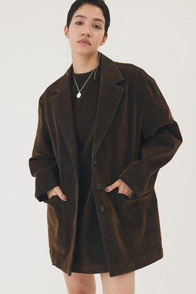 【ウィムガゼット/Whim Gazette】 【THE PAUSE】フロッキーデニムジャケット人気、トレンドファッション・服の通販 founy(ファニー) ファッション Fashion レディースファッション Fashion for Women アウター Coat / Outerwear Collection レディースジャケット・軽アウター Jackets デニムジャケット / カジュアルアウター Denim Jackets 2025年 2025 2025-2026秋冬・A/W Autumn/Winter 2025–26 AW25–26 クール Cool, Chic ジャケット Jacket, Outerwear デニム Denim, Jeans Material ビンテージ Vintage, Retro Style ボックス Boxy, Box Shape A/W・秋冬 Autumn/Winter |ID:prp329100004640173