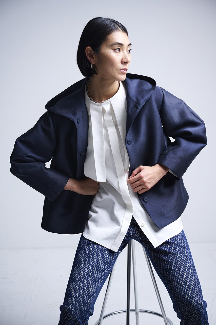 【エムフィル/M Fil】のシルキーWクロス フード付パーカー 人気、トレンドファッション・服の通販 founy(ファニー) 　ファッション　Fashion　レディースファッション　Fashion for Women　アウター　Coat / Outerwear Collection　レディースジャケット・軽アウター　Jackets　ブルゾンジャケット・スポーティアウター　Blouson Jackets　2025年　2025　2025-2026秋冬・A/W　Autumn/Winter 2025–26 AW25–26　なめらか　Smooth, Silky Texture　エレガント 上品　Elegant　ジャケット　Jacket, Outerwear　ダブル　Double, Double-Breasted　デニム　Denim, Jeans Material　パーカー　Hoodie, Parka　ブルゾン　Blouson, Bomber Jacket　A/W・秋冬　Autumn/Winter　other-8|ID: prp329100004640185 ipo3291000000033450383
