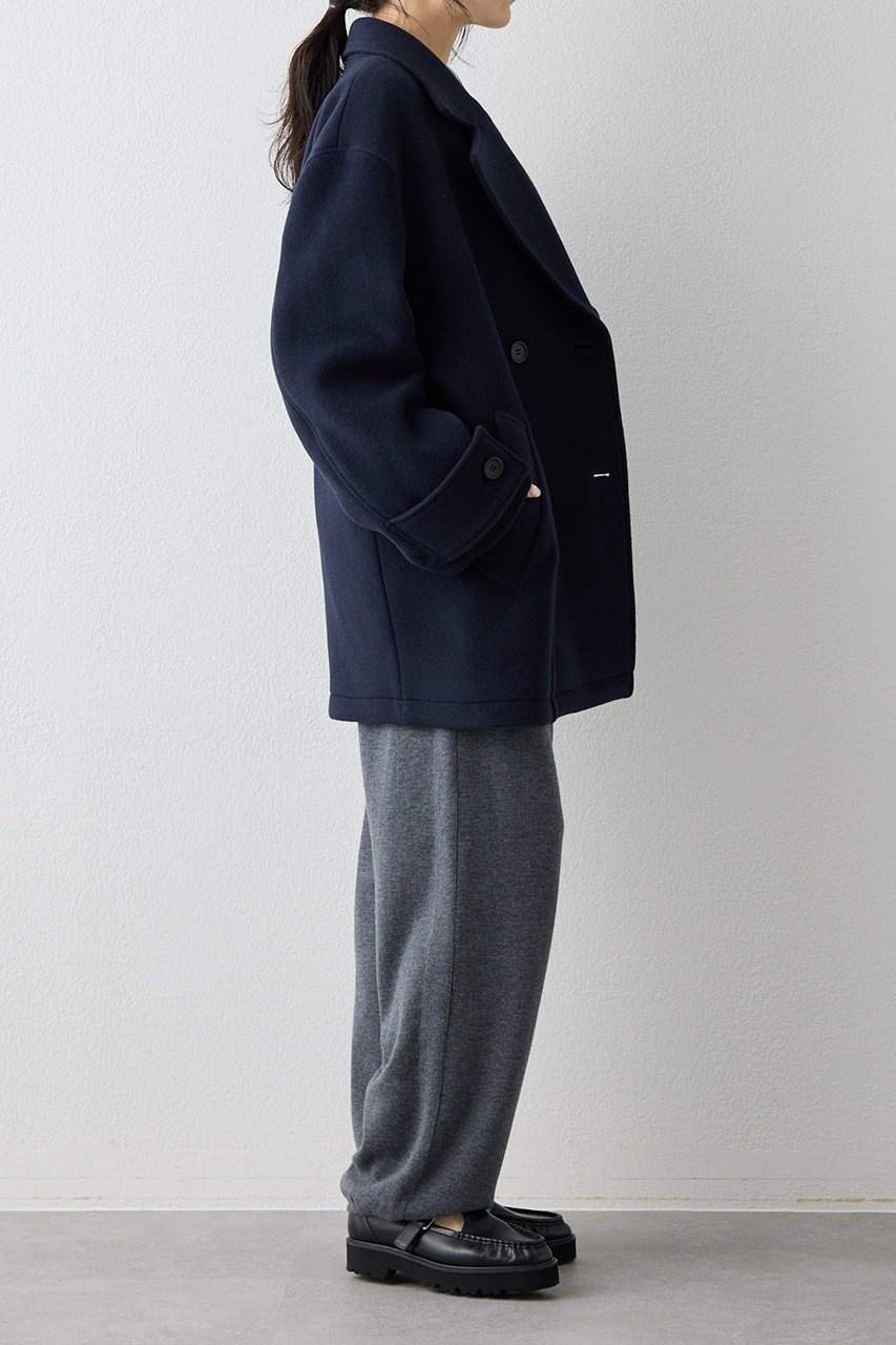 【ウィムガゼット/Whim Gazette】の【THE PAUSE】ミドルP コート 人気、トレンドファッション・服の通販 founy(ファニー) 　ファッション　Fashion　レディースファッション　Fashion for Women　アウター　Coat / Outerwear Collection　コート・ロングコート・ピーコート　Long Coats, Peacoats & More　なめらか　Smooth, Silky Texture　イタリア　Italy　ショルダー　Shoulder, Shoulder Strap　ショート　Short, Short Length　ドロップ　Drop Shoulder, Dropped Style　ボトム　Bottoms, Lower Wear　ミドル　Middle Length, Mid Height　エレガント 上品　Elegant　other-7|ID: prp329100004640935 ipo3291000000035885056