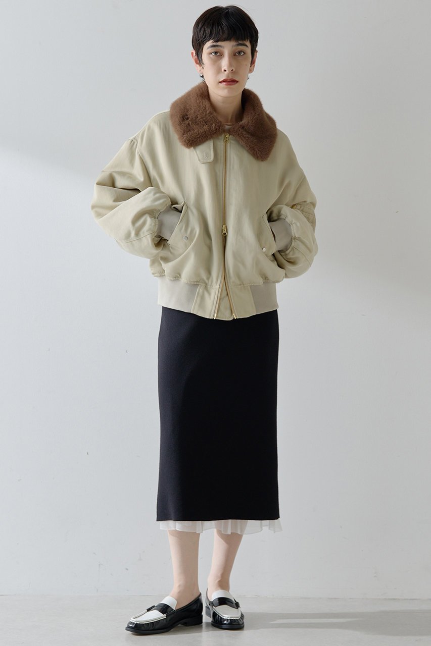 【ウィムガゼット/Whim Gazette】の【THE PAUSE】ファーカラーMA-1 人気、トレンドファッション・服の通販 founy(ファニー) 　ファッション　Fashion　レディースファッション　Fashion for Women　アウター　Coat / Outerwear Collection　レディースジャケット・軽アウター　Jackets　ブルゾンジャケット・スポーティアウター　Blouson Jackets　MA-1ジャケット　MA-1 Bomber Jackets / Flight Jackets　おすすめ　Recommended / Our Picks　ギャザー　Gathered, Ruffled　ジャケット　Jacket, Outerwear　スタンド　Stand Collar, Upright Stand　バランス　Balance, Style Balance　フェイクファー　Faux Fur, Imitation Fur　フェミニン　Feminine, Girly　ブルゾン　Blouson, Bomber Jacket　防寒　Cold Protection, Winter-Ready　other-2|ID: prp329100004640937 ipo3291000000035504724