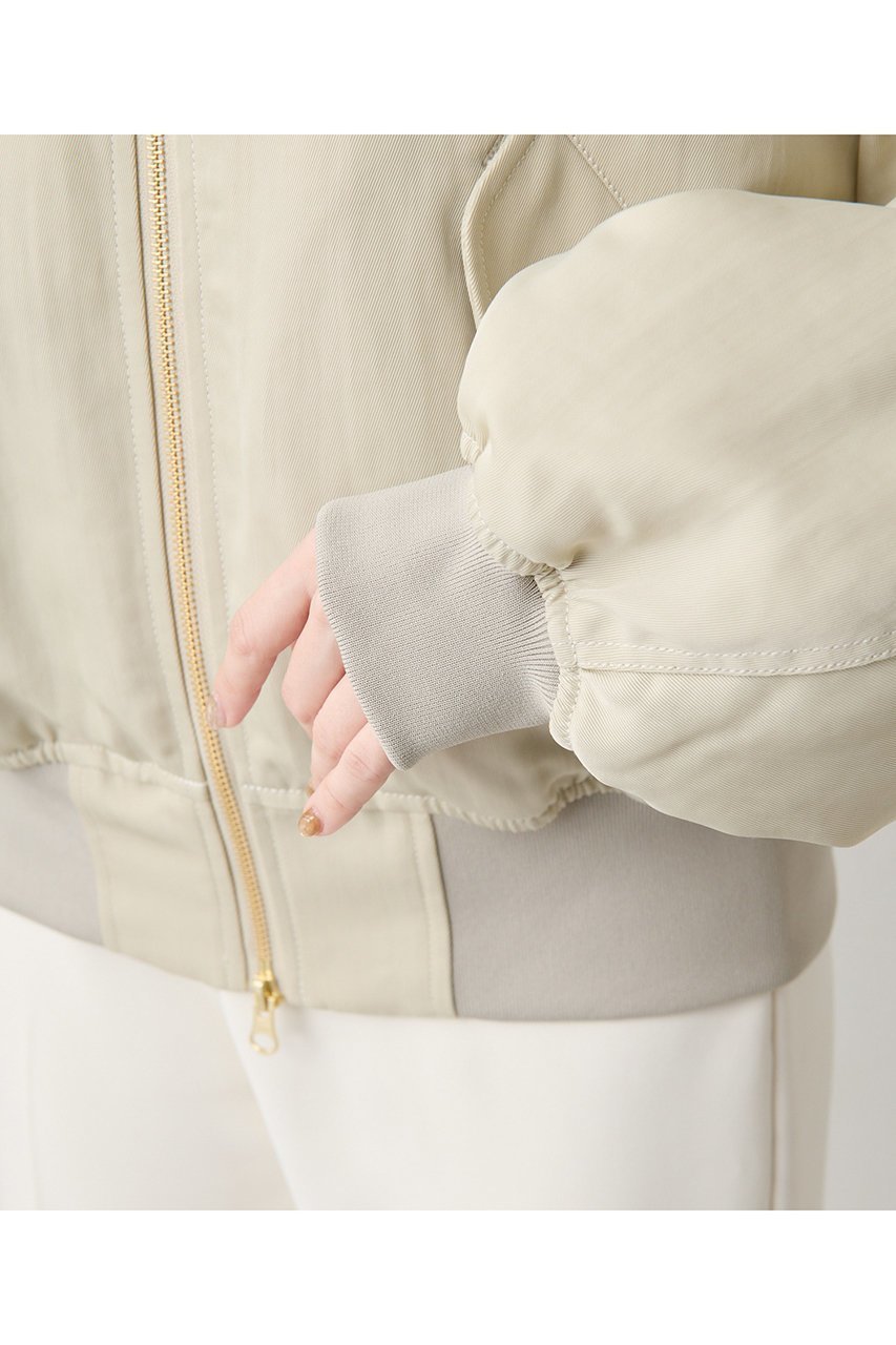 【ウィムガゼット/Whim Gazette】の【THE PAUSE】ファーカラーMA-1 人気、トレンドファッション・服の通販 founy(ファニー) 　ファッション　Fashion　レディースファッション　Fashion for Women　アウター　Coat / Outerwear Collection　レディースジャケット・軽アウター　Jackets　ブルゾンジャケット・スポーティアウター　Blouson Jackets　MA-1ジャケット　MA-1 Bomber Jackets / Flight Jackets　おすすめ　Recommended / Our Picks　ギャザー　Gathered, Ruffled　ジャケット　Jacket, Outerwear　スタンド　Stand Collar, Upright Stand　バランス　Balance, Style Balance　フェイクファー　Faux Fur, Imitation Fur　フェミニン　Feminine, Girly　ブルゾン　Blouson, Bomber Jacket　防寒　Cold Protection, Winter-Ready　other-7|ID: prp329100004640937 ipo3291000000035504730