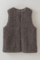 【ハー/HER.】の【8/21 12:00販売開始】フェイクファーベスト 人気、トレンドファッション・服の通販 founy(ファニー) ファッション Fashion レディースファッション Fashion for Women アウター Coat / Outerwear Collection レディースジャケット・軽アウター Jackets 2025年 2025 2025-2026秋冬・A/W Autumn/Winter 2025–26 AW25–26 カットソー Cut and Sewn Top シンプル Simple, Minimal ジャケット Jacket, Outerwear ベスト Vest, Waistcoat 秋 Autumn A/W・秋冬 Autumn/Winter |ID:prp329100004641624