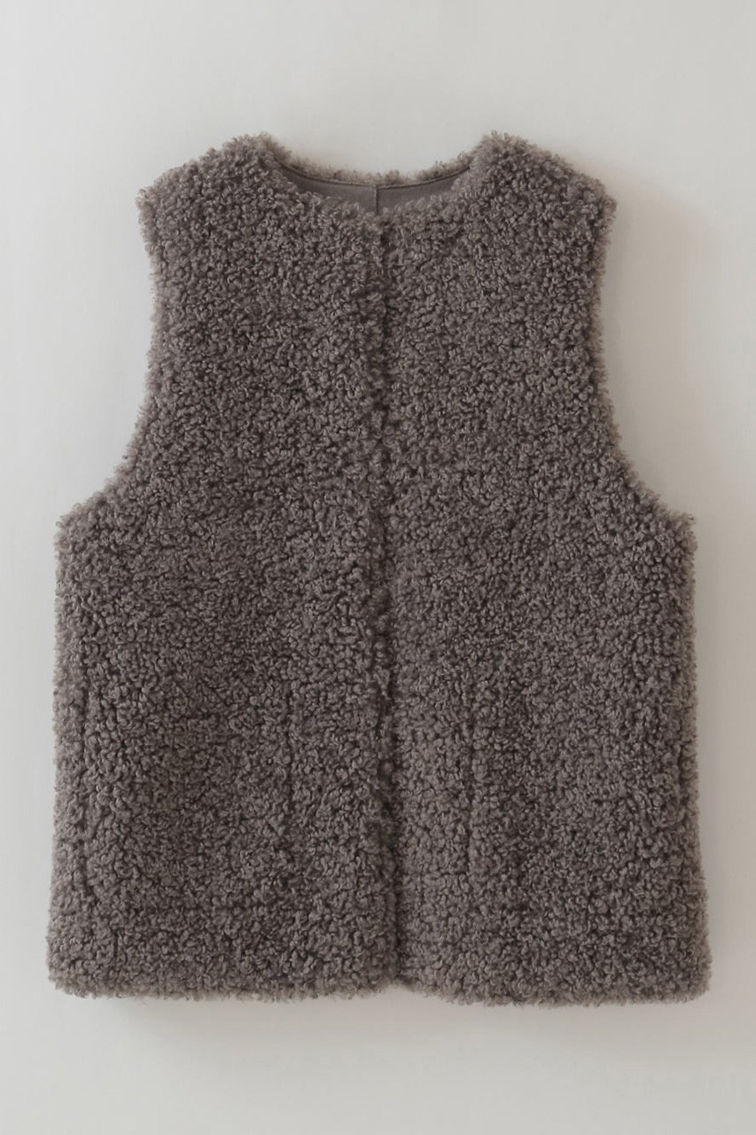 【ハー/HER.】の【8/21 12:00販売開始】フェイクファーベスト 人気、トレンドファッション・服の通販 founy(ファニー) 　ファッション　Fashion　レディースファッション　Fashion for Women　アウター　Coat / Outerwear Collection　レディースジャケット・軽アウター　Jackets　2025年　2025　2025-2026秋冬・A/W　Autumn/Winter 2025–26 AW25–26　カットソー　Cut and Sewn Top　シンプル　Simple, Minimal　ジャケット　Jacket, Outerwear　ベスト　Vest, Waistcoat　秋　Autumn　A/W・秋冬　Autumn/Winter　 other-1|ID: prp329100004641624 ipo3291000000033474073