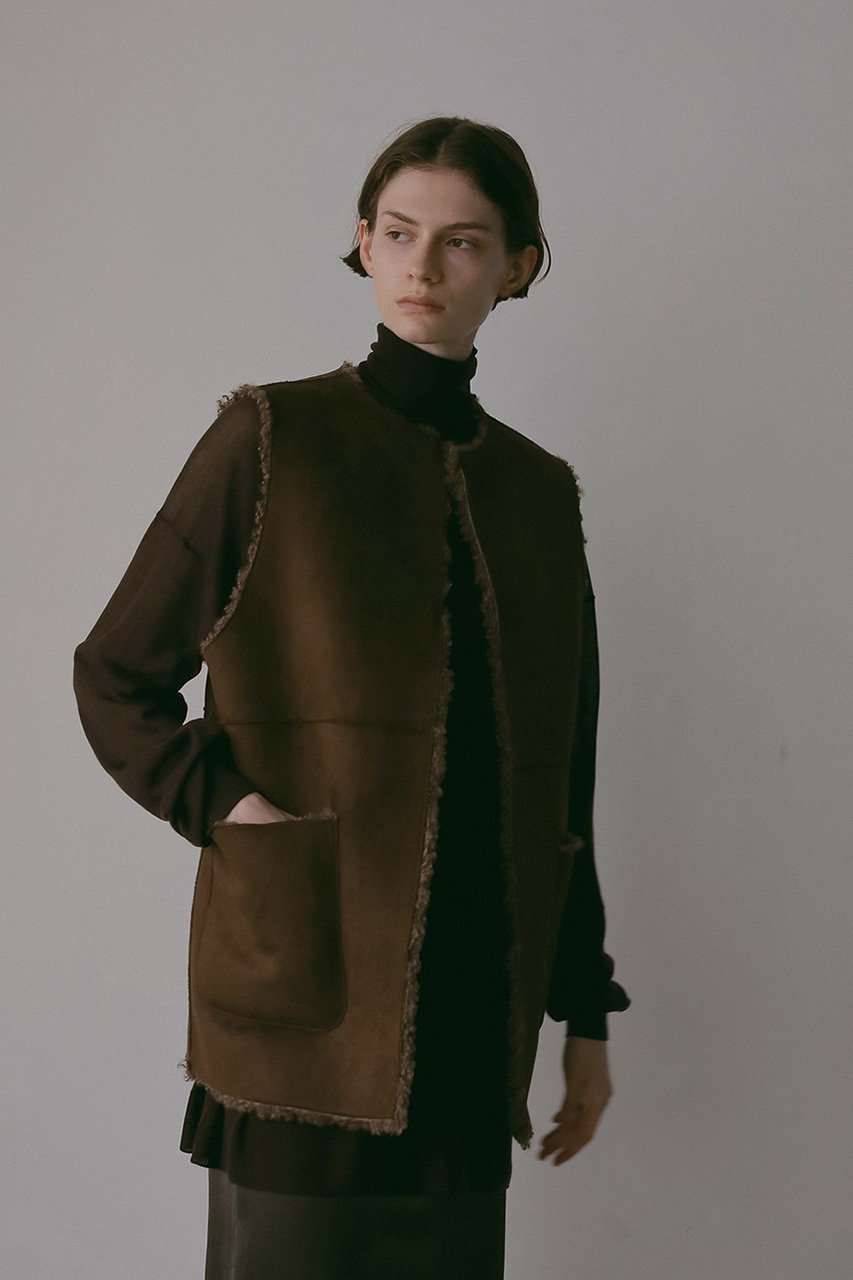 【ハー/HER.】の【8/21 12:00販売開始】フェイクファーベスト 人気、トレンドファッション・服の通販 founy(ファニー) 　ファッション　Fashion　レディースファッション　Fashion for Women　アウター　Coat / Outerwear Collection　レディースジャケット・軽アウター　Jackets　2025年　2025　2025-2026秋冬・A/W　Autumn/Winter 2025–26 AW25–26　カットソー　Cut and Sewn Top　シンプル　Simple, Minimal　ジャケット　Jacket, Outerwear　ベスト　Vest, Waistcoat　秋　Autumn　A/W・秋冬　Autumn/Winter　other-6|ID: prp329100004641624 ipo3291000000033474080