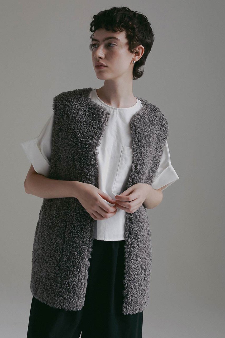 【ハー/HER.】のフェイクファーベスト 人気、トレンドファッション・服の通販 founy(ファニー) 　ファッション　Fashion　レディースファッション　Fashion for Women　アウター　Coat / Outerwear Collection　レディースジャケット・軽アウター　Jackets　カットソー　Cut and Sewn Top　シンプル　Simple, Minimal　ジャケット　Jacket, Outerwear　ベスト　Vest, Waistcoat　秋　Autumn　other-8|ID: prp329100004641624 ipo3291000000036749588