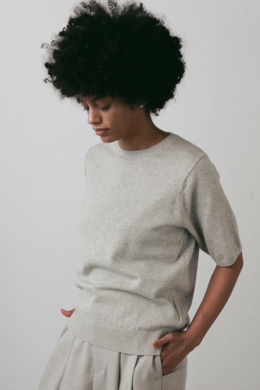 【ハー/HER.】の【8/21 12:00販売開始】ハーフスリーブニットプルオーバー 人気、トレンドファッション・服の通販 founy(ファニー) 　ファッション　Fashion　レディースファッション　Fashion for Women　トップス・カットソー　Cut & Sew Tops　ニット　Knit Tops & Sweaters　カジュアルプルオーバー・ニットトップス　Pullovers & Knit Tops / Casual Pullovers　2025年　2025　2025-2026秋冬・A/W　Autumn/Winter 2025–26 AW25–26　スリーブ　Sleeve, Long Sleeve / Short Sleeve　ハーフ　Half, Half-Length　ボトム　Bottoms, Lower Wear　A/W・秋冬　Autumn/Winter　other-5|ID: prp329100004641626 ipo3291000000033474101